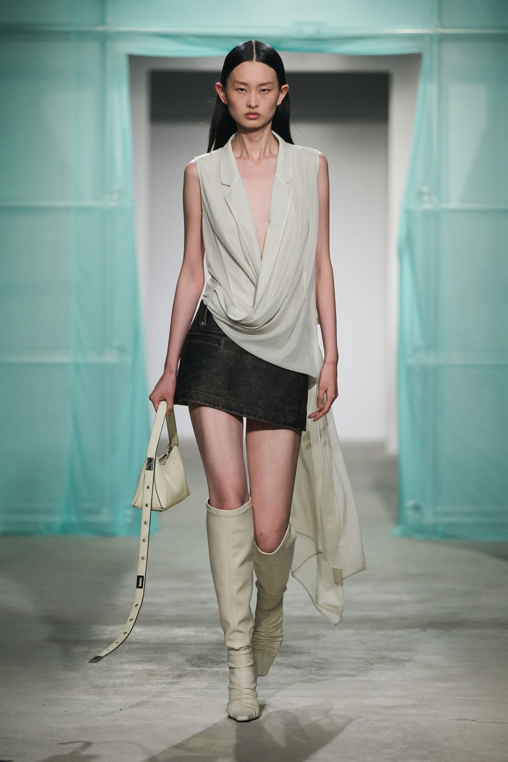 CPlus Series Shanghai S/S 24 Look 9
