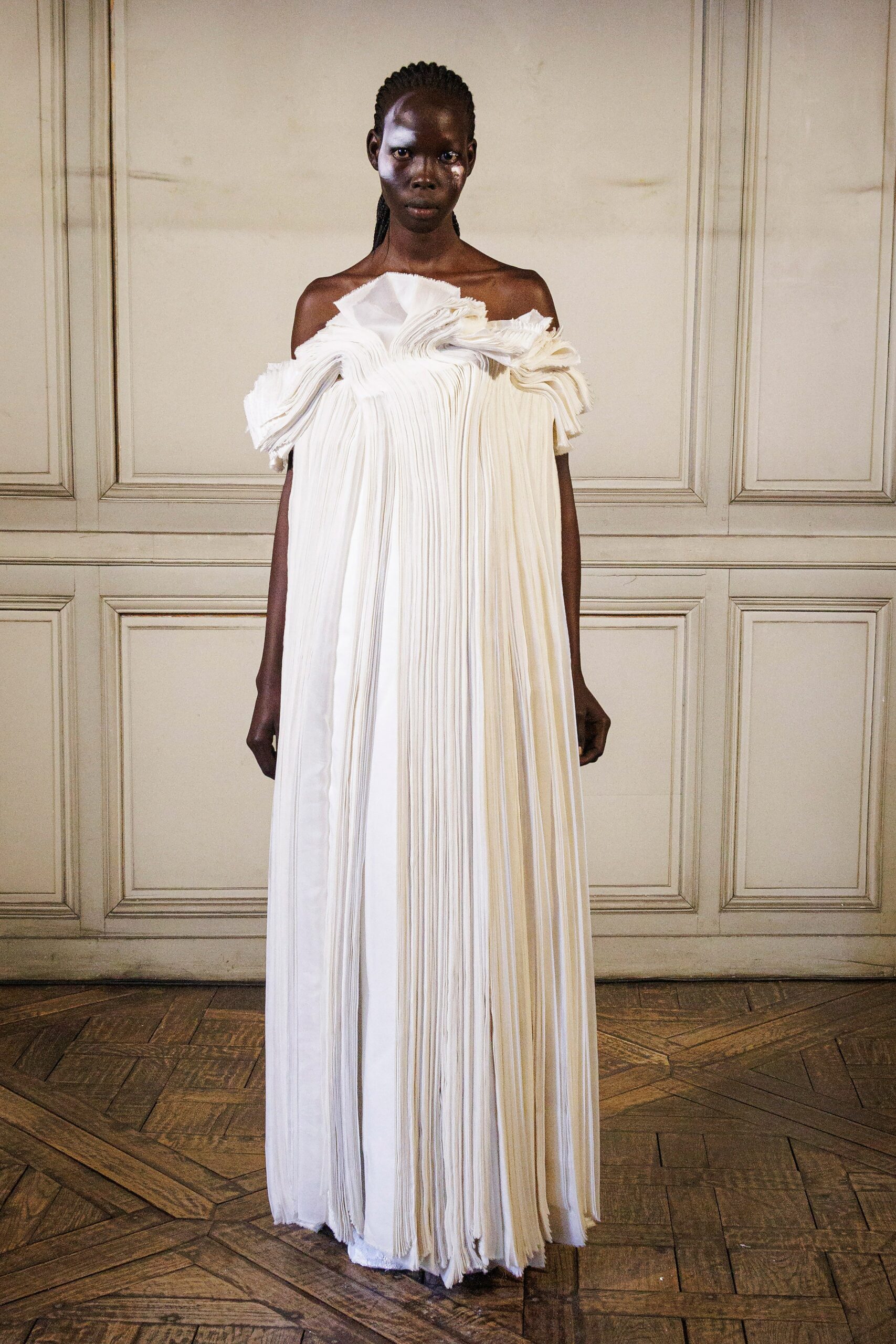 Caroline Hu S/S 23 Look 28