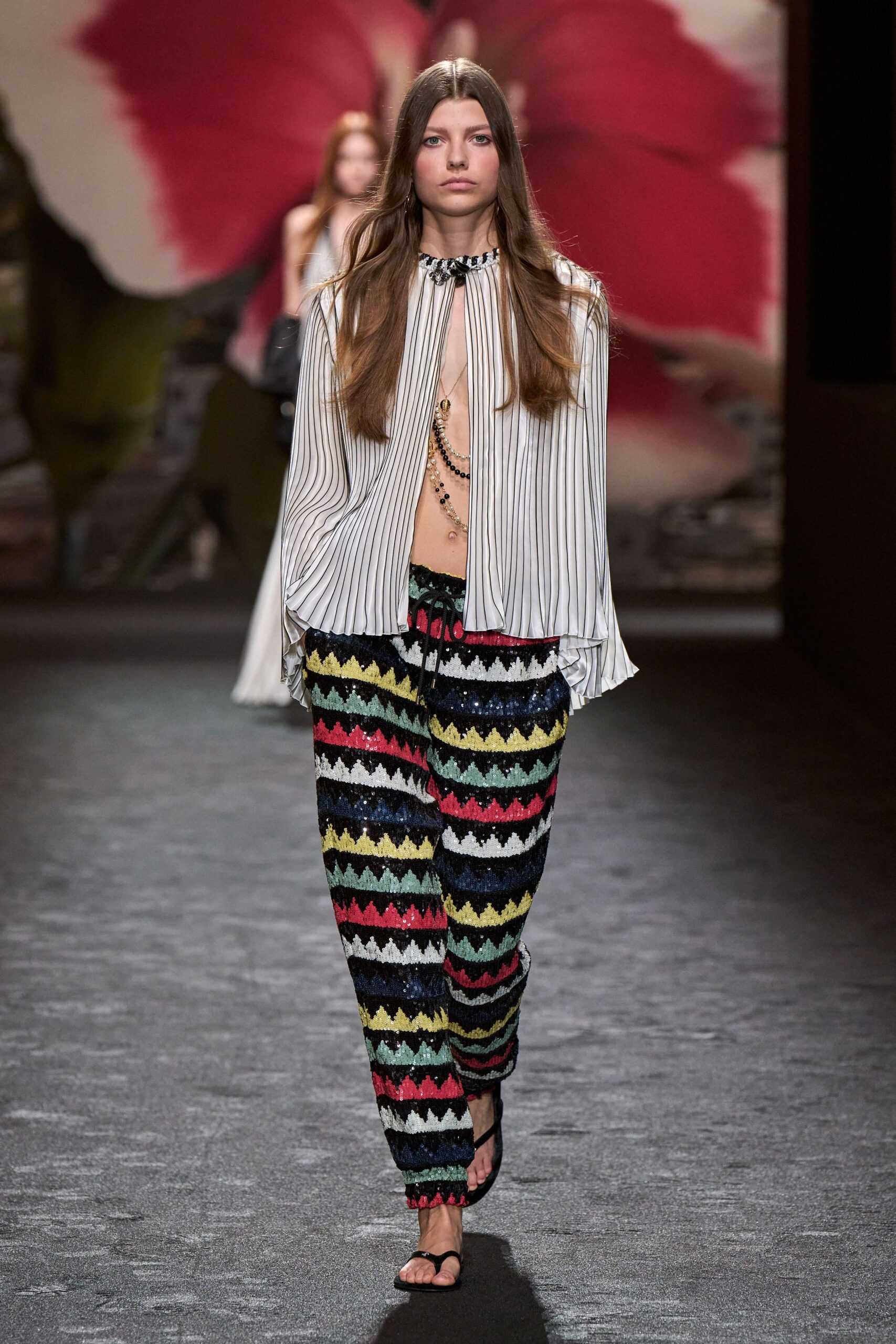 Chanel S/S 24 Look 45