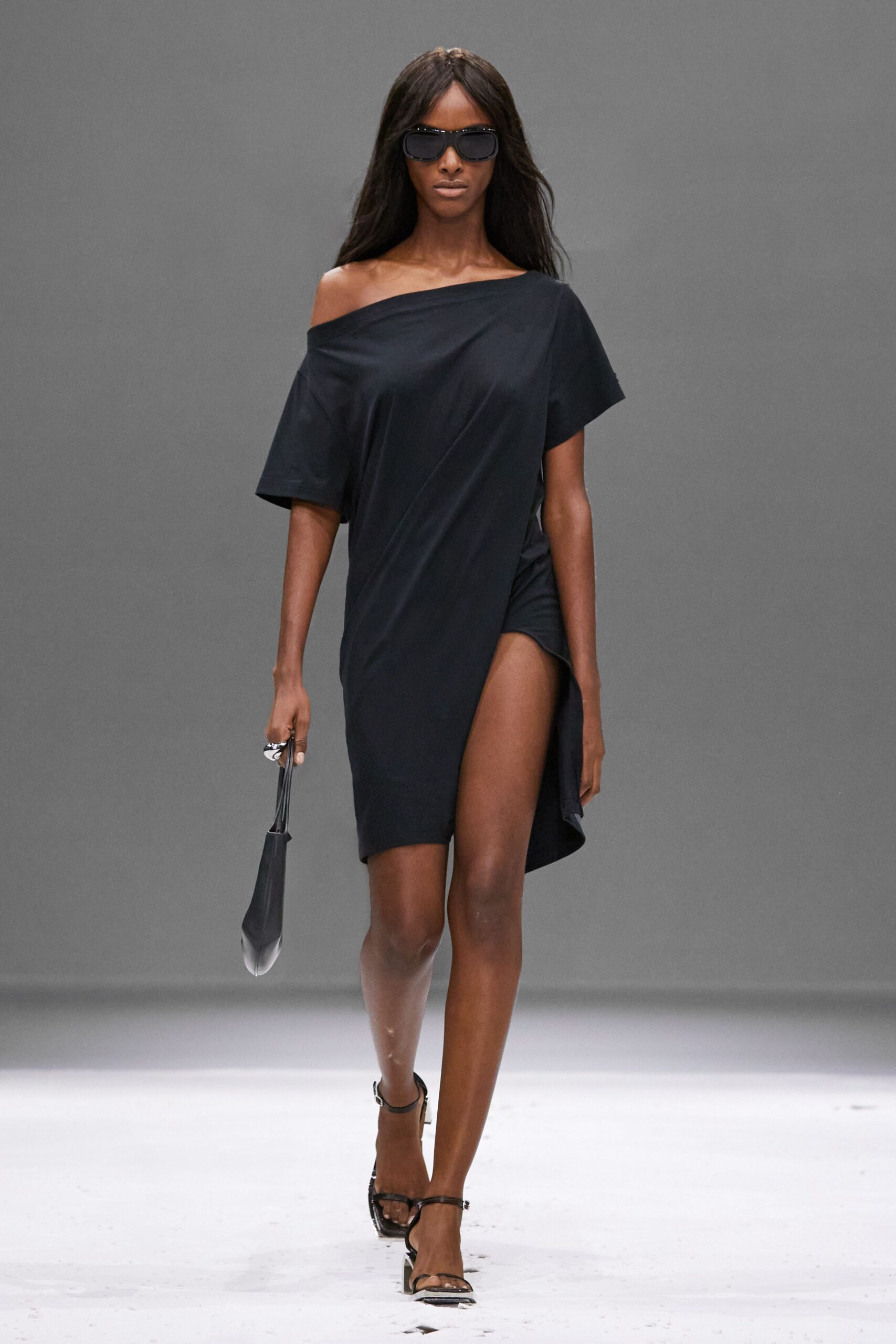 Courrèges S/S 24 Look 21