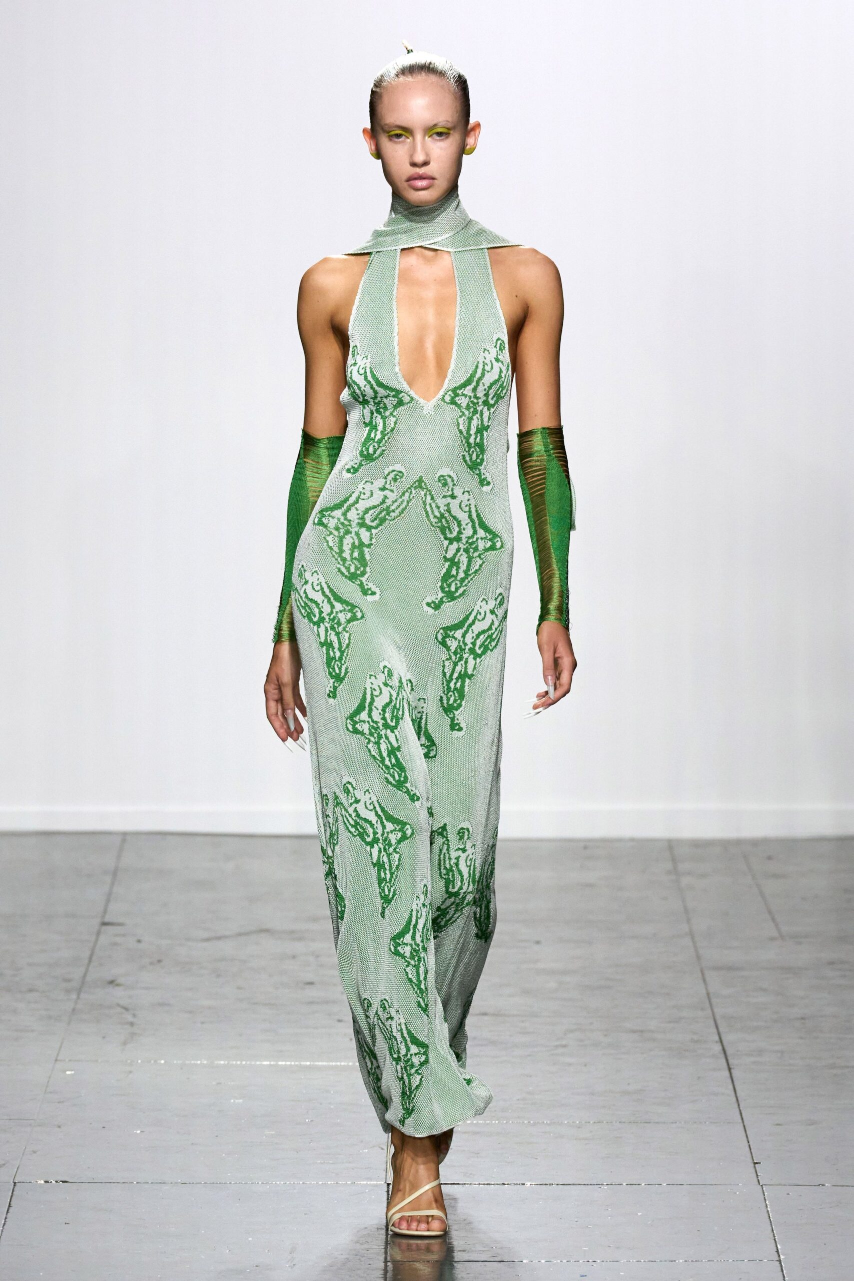 Chet Lo S/S 24 Look 63