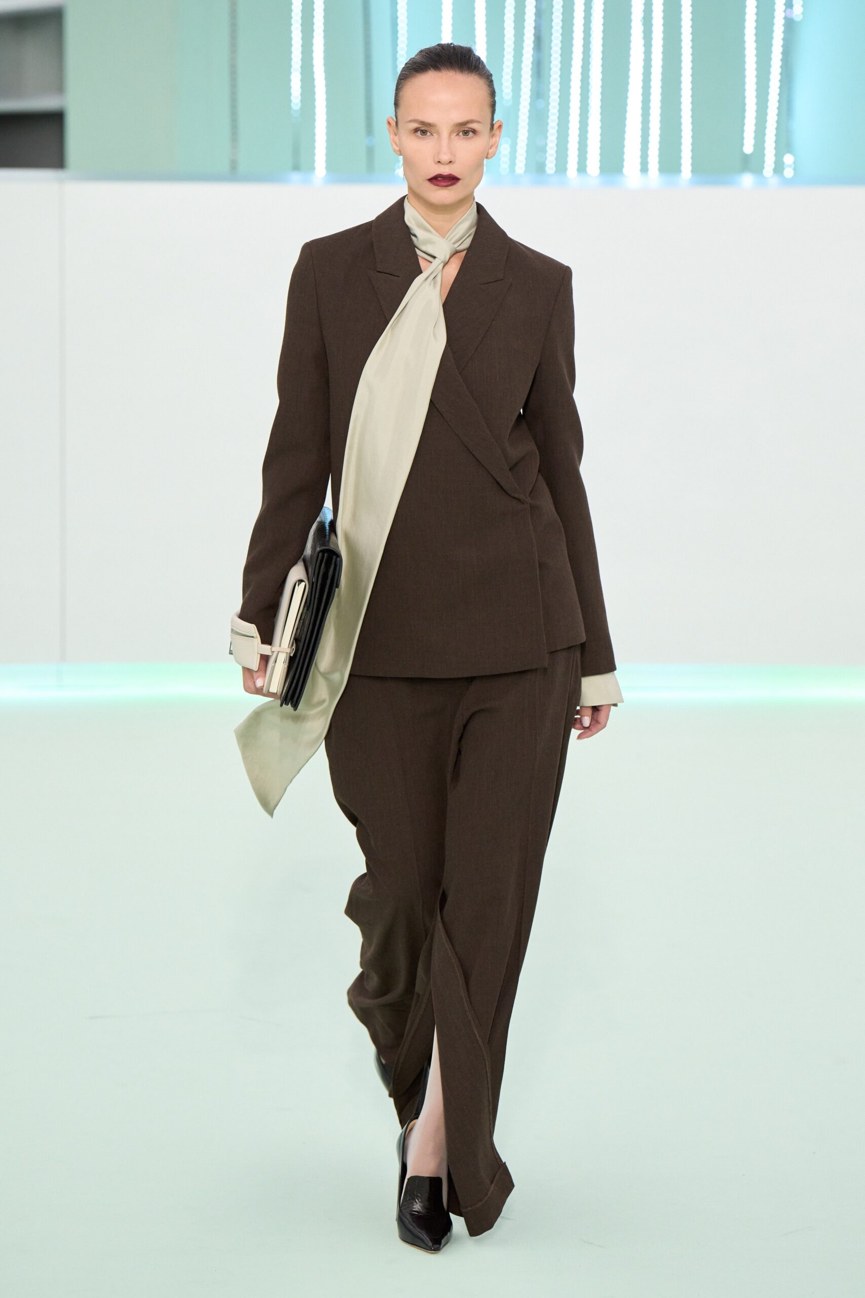 Boss F/W 23 Look 81