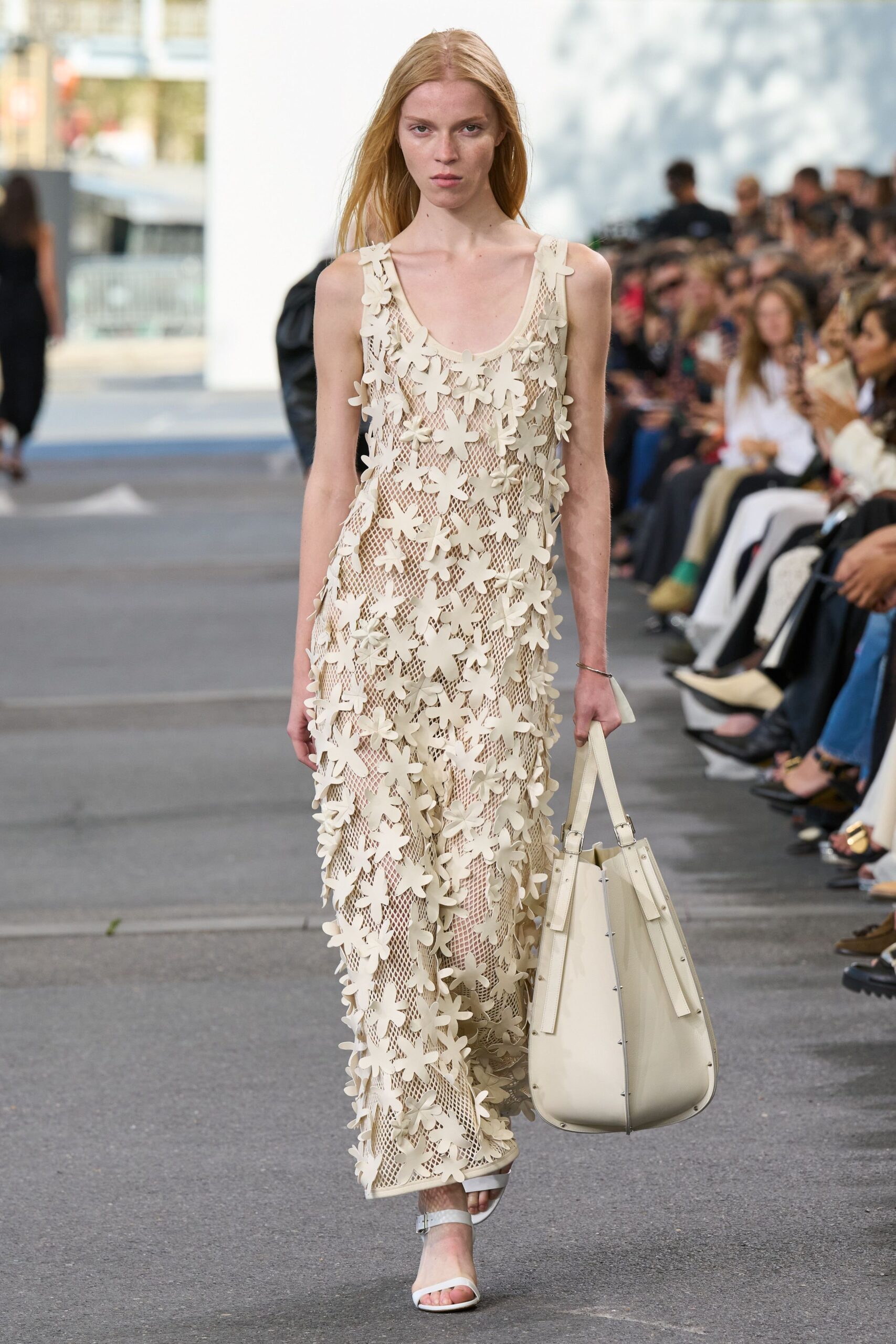 Chloé S/S 24 Look 120