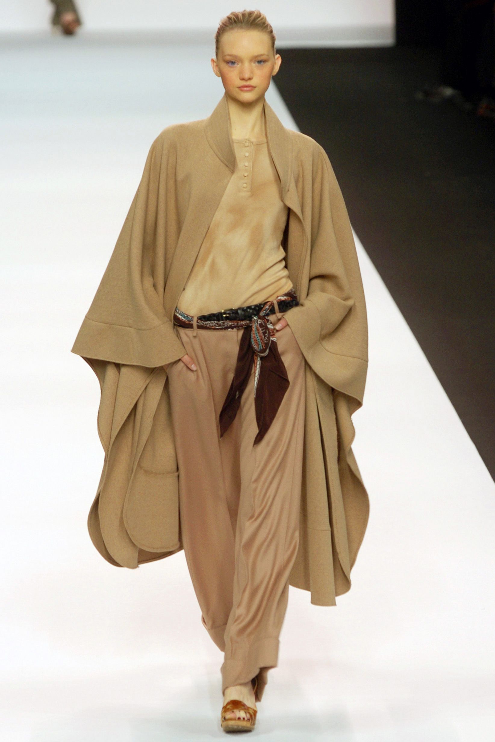 Chloé F/W 04 Look 5