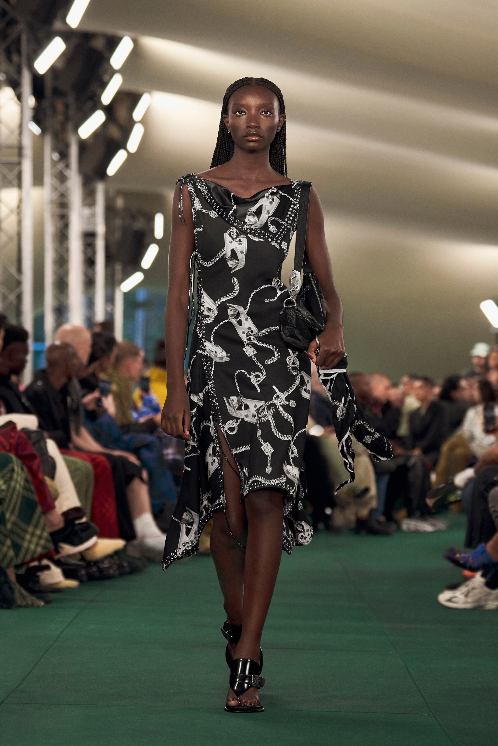 Burberry S/S 24 Look 102