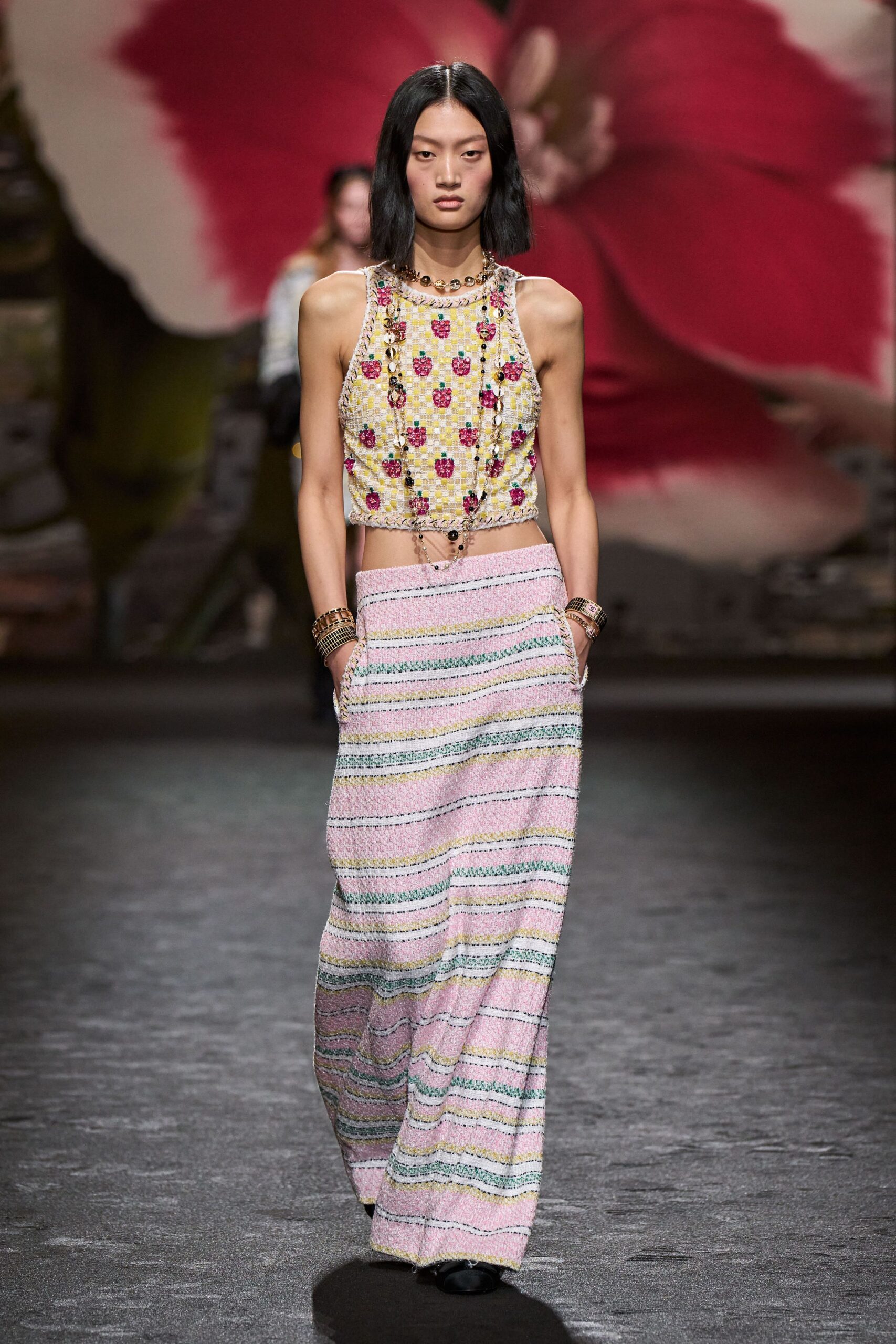 Chanel S/S 24 Look 140