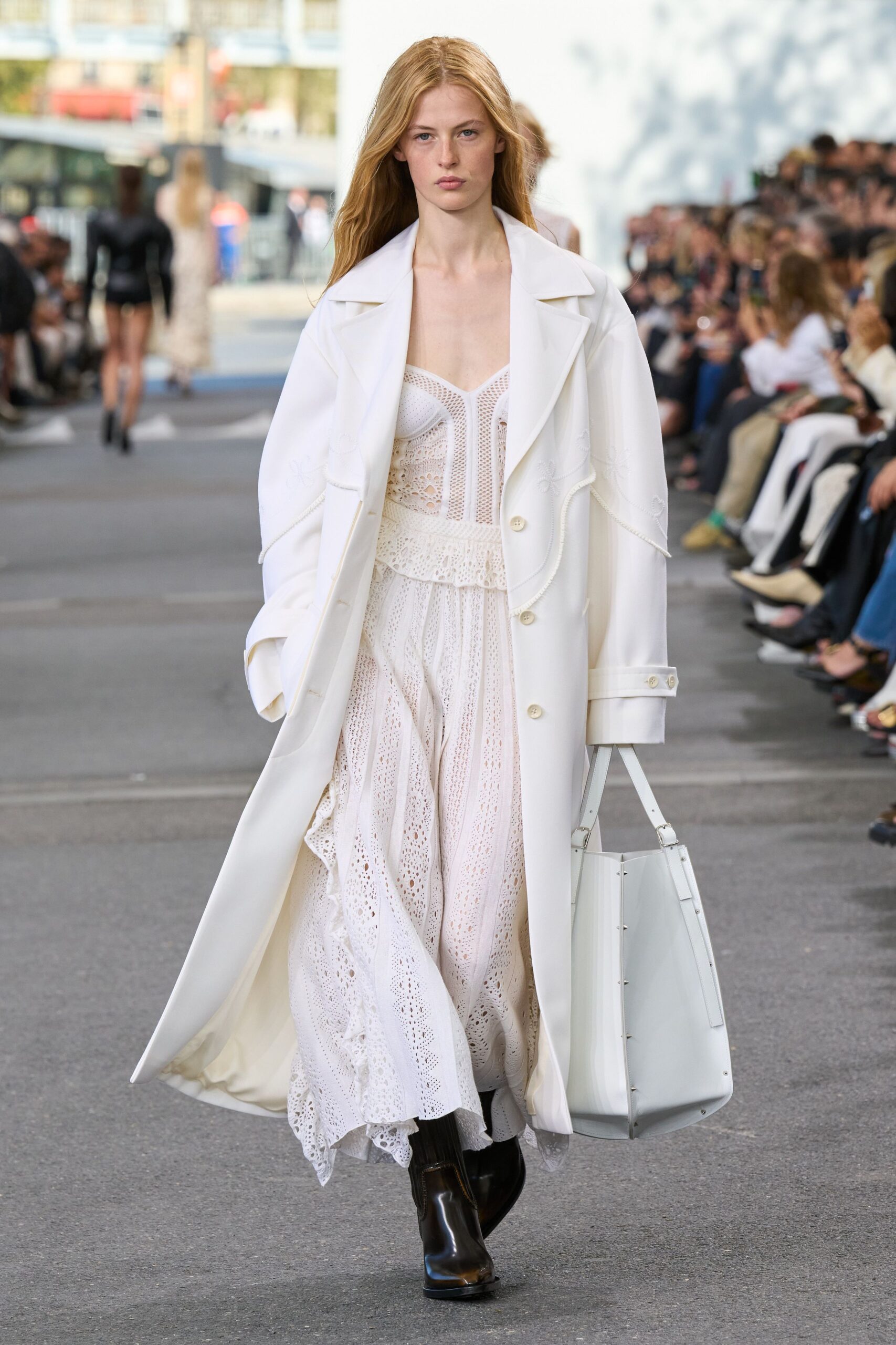 Chloé S/S 24 Look 212