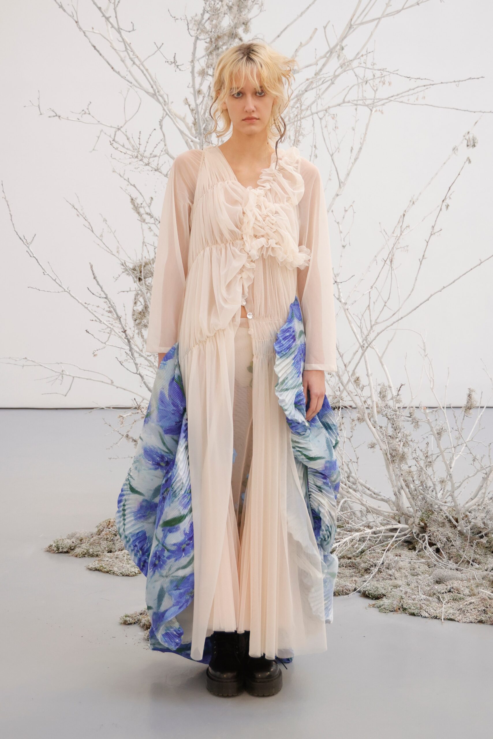 Caroline Hu F/W 23 Look 201