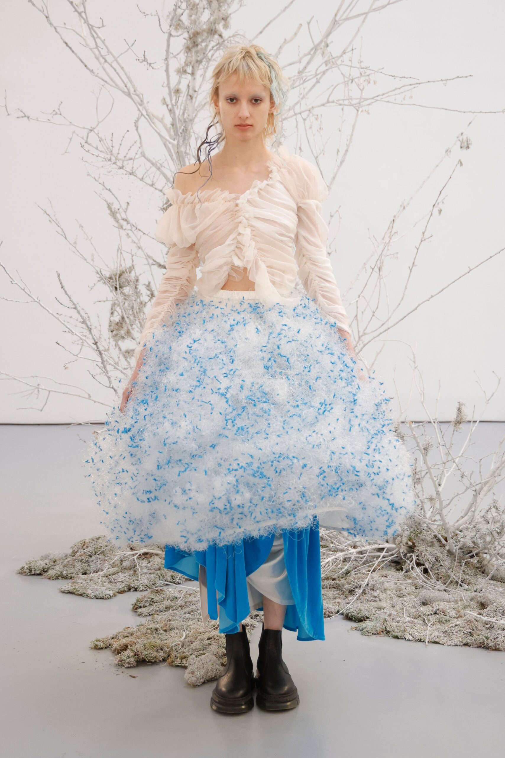 Caroline Hu F/W 23 Look 211