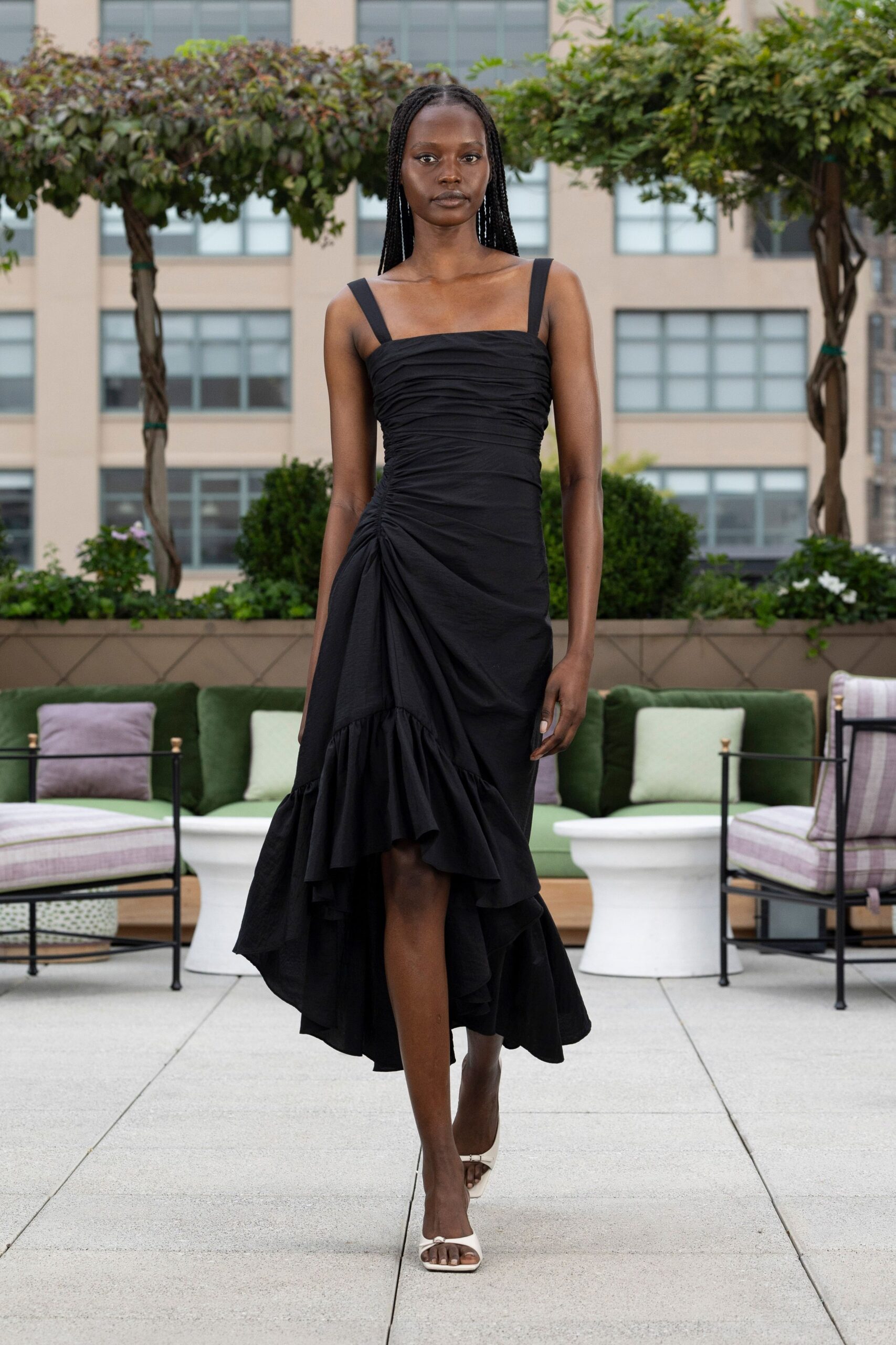 Cinq à Sept S/S 24 Look 244