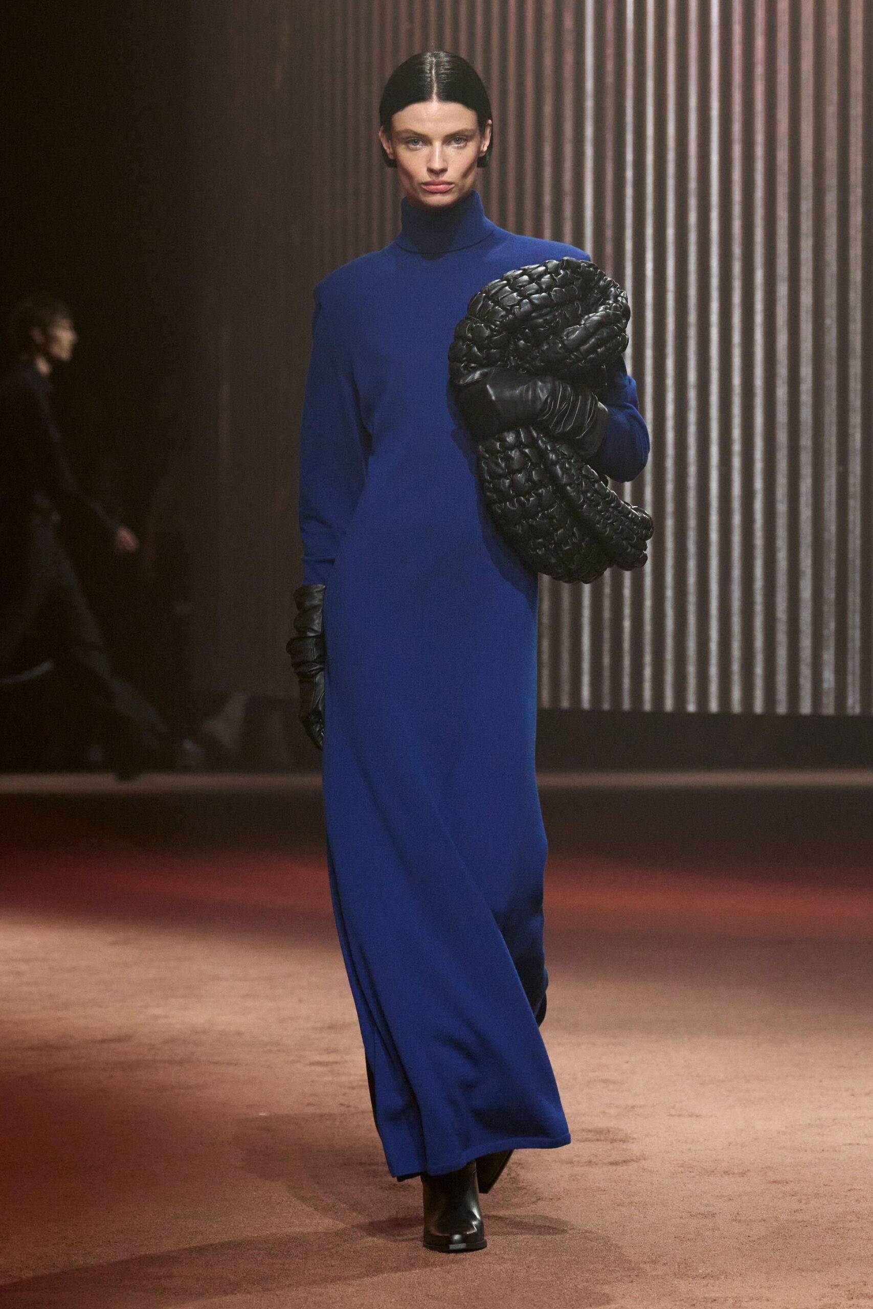 Cos F/W 23 Look 189