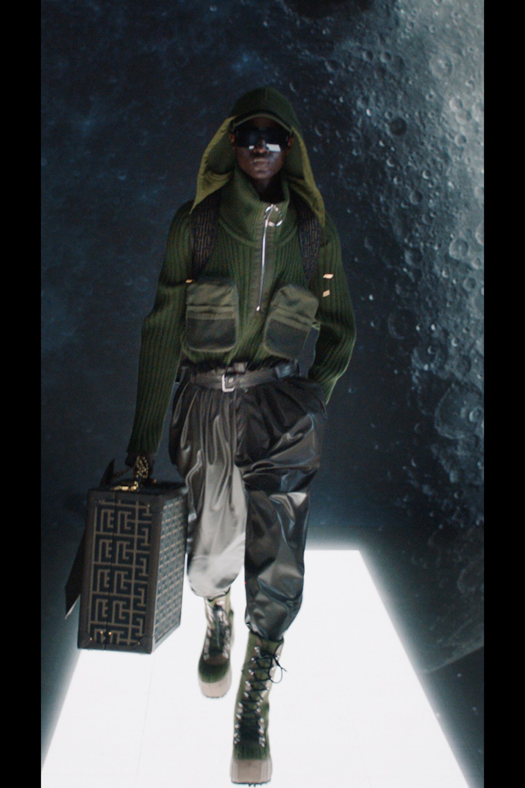 Balmain F/W 21 Menswear Look 138