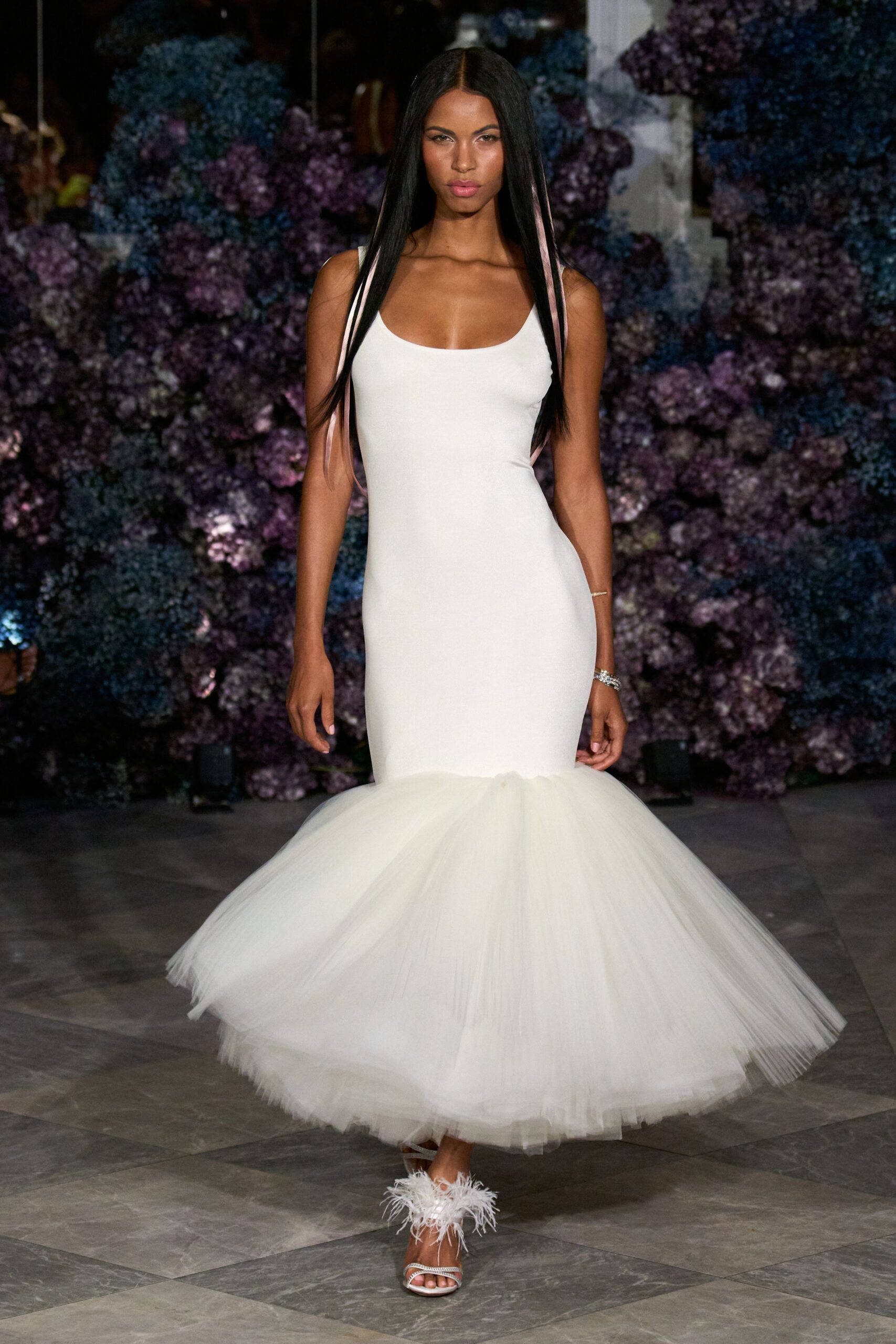 Christian Siriano S/S 24 Look 297