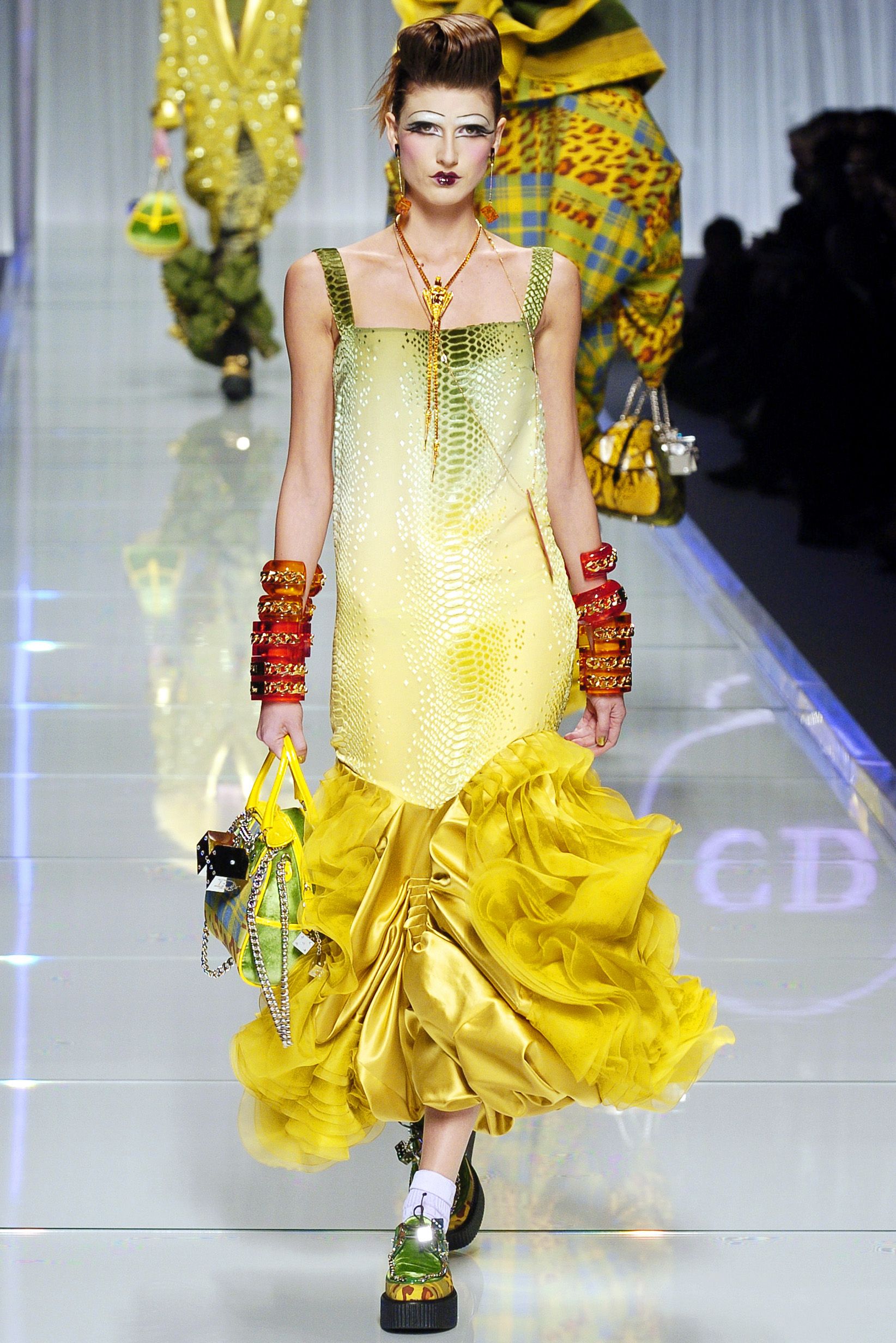 Christian Dior F/W 04 Look 8