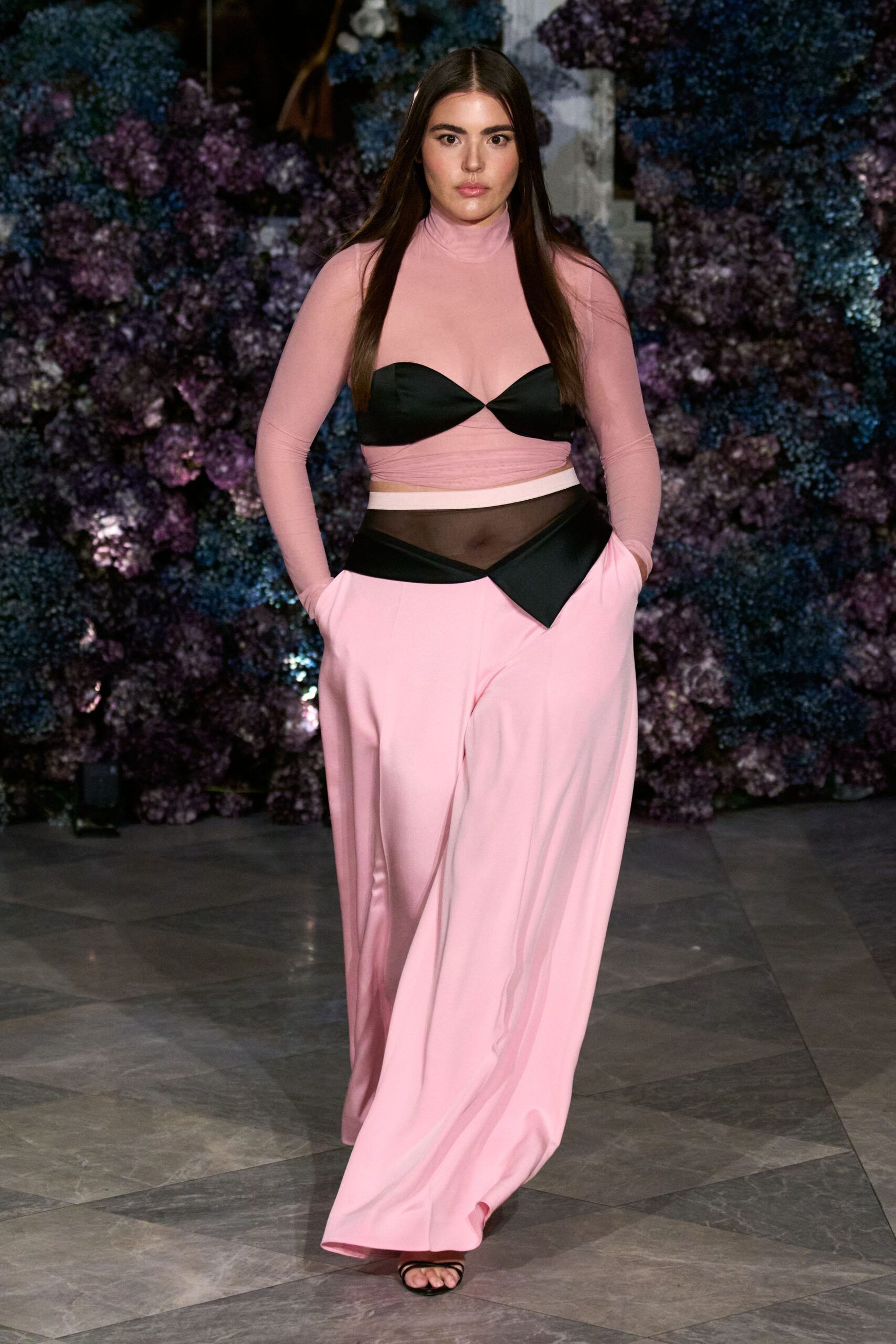 Christian Siriano S/S 24 Look 317