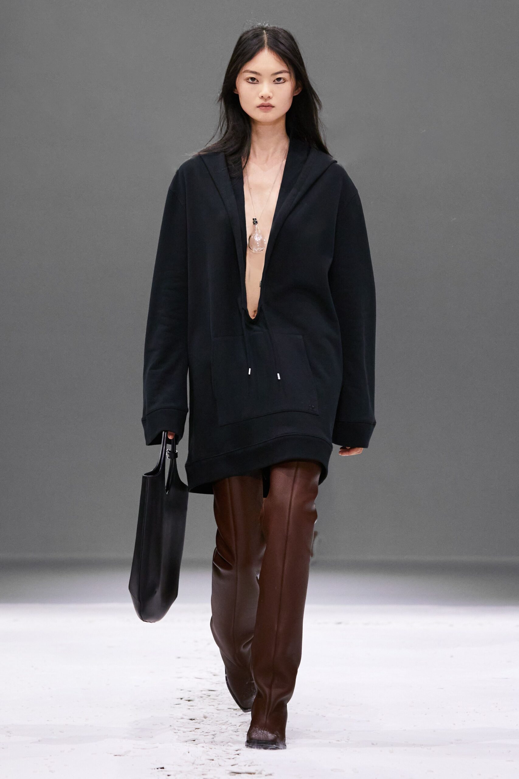 Courrèges S/S 24 Look 96