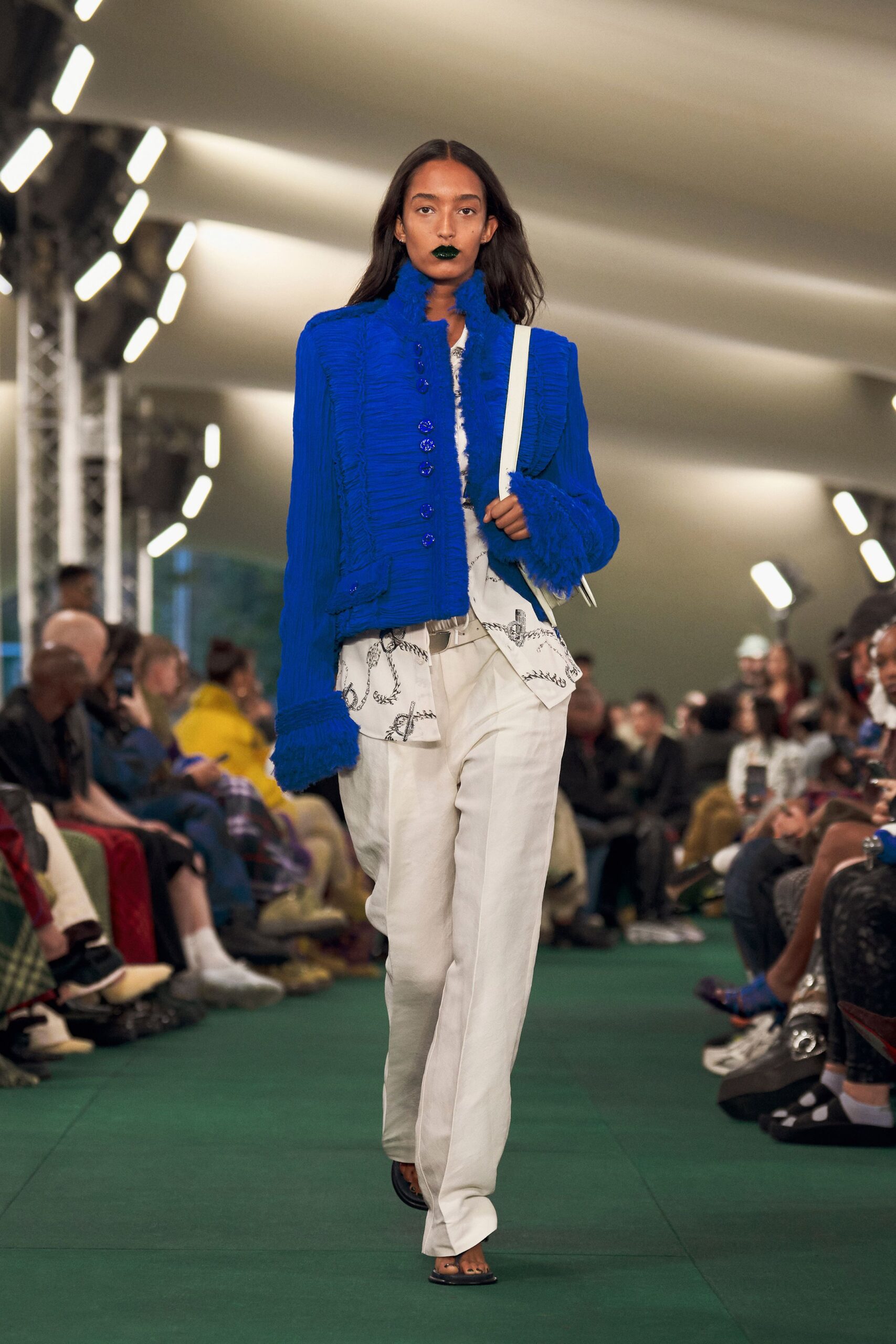 Burberry S/S 24 Look 224
