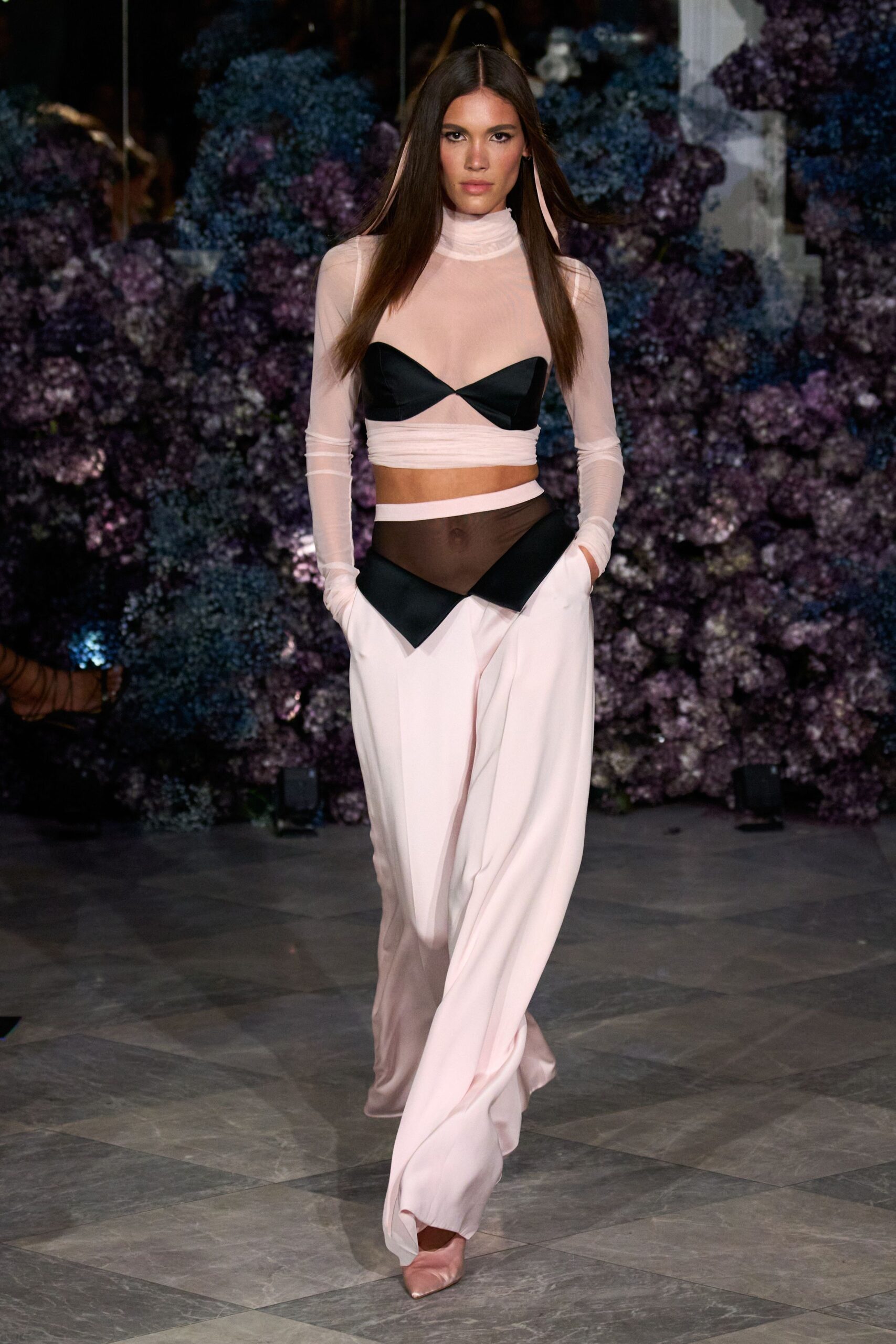 Christian Siriano S/S 24 Look 359