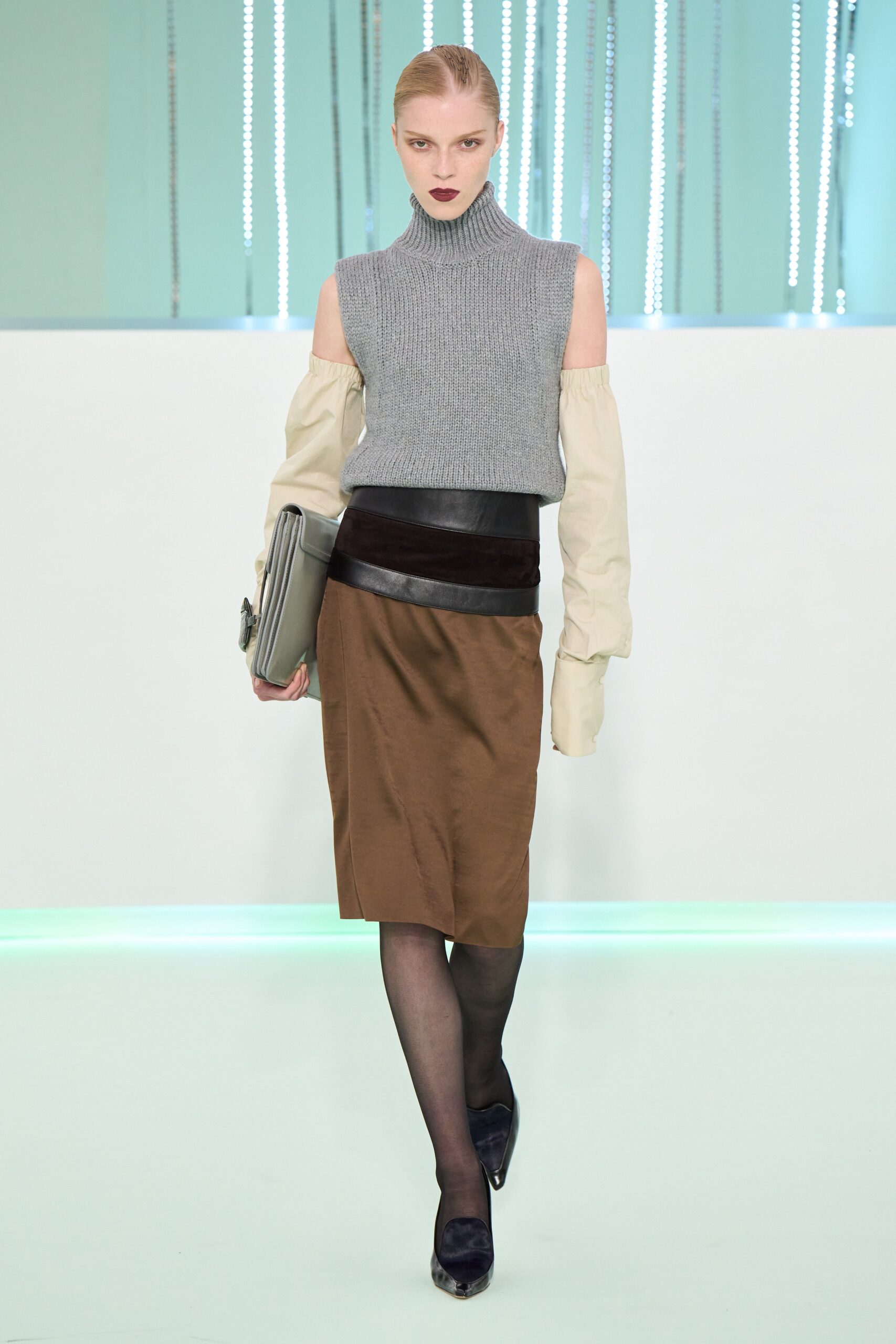 Boss F/W 23 Look 260