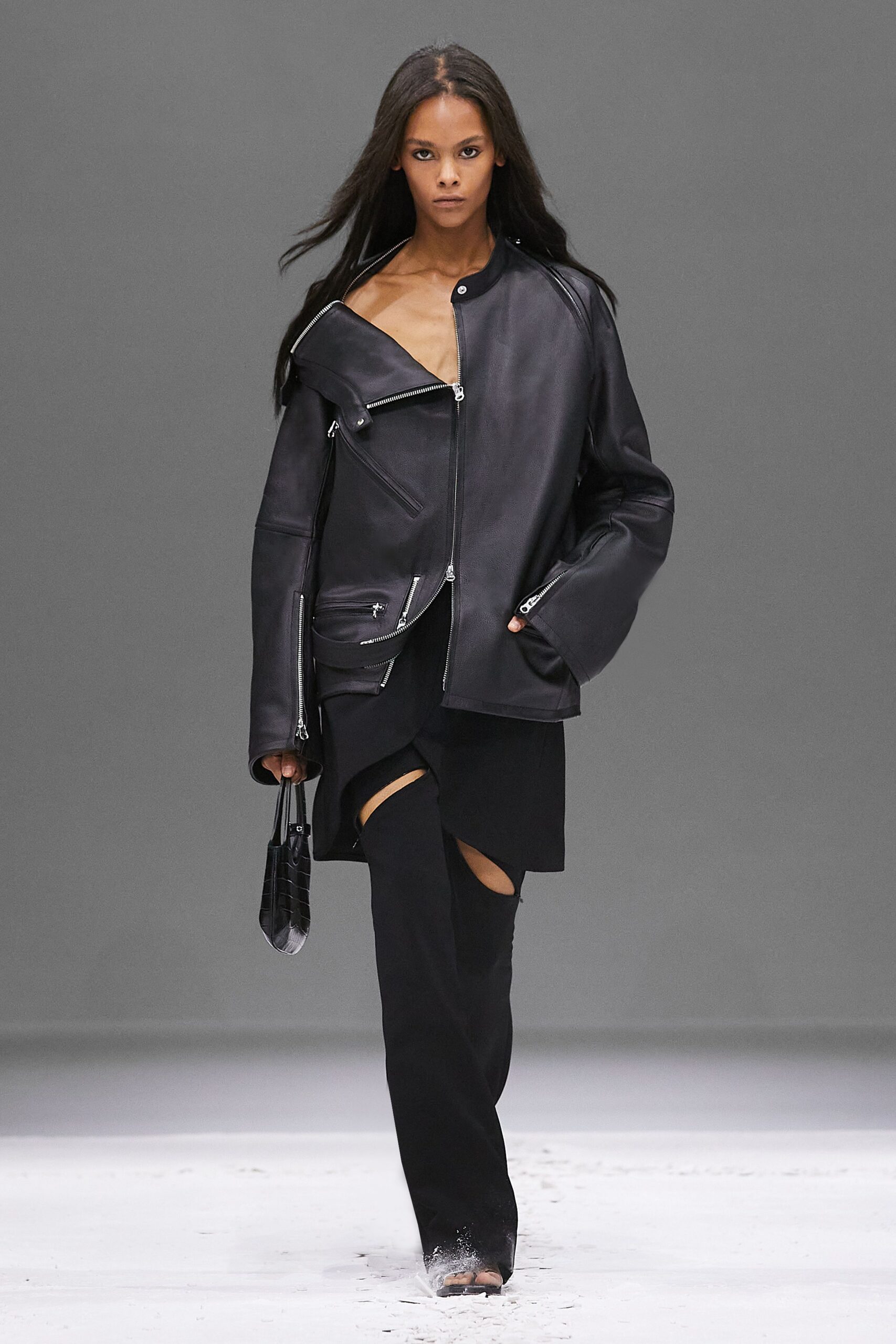 Courrèges S/S 24 Look 104