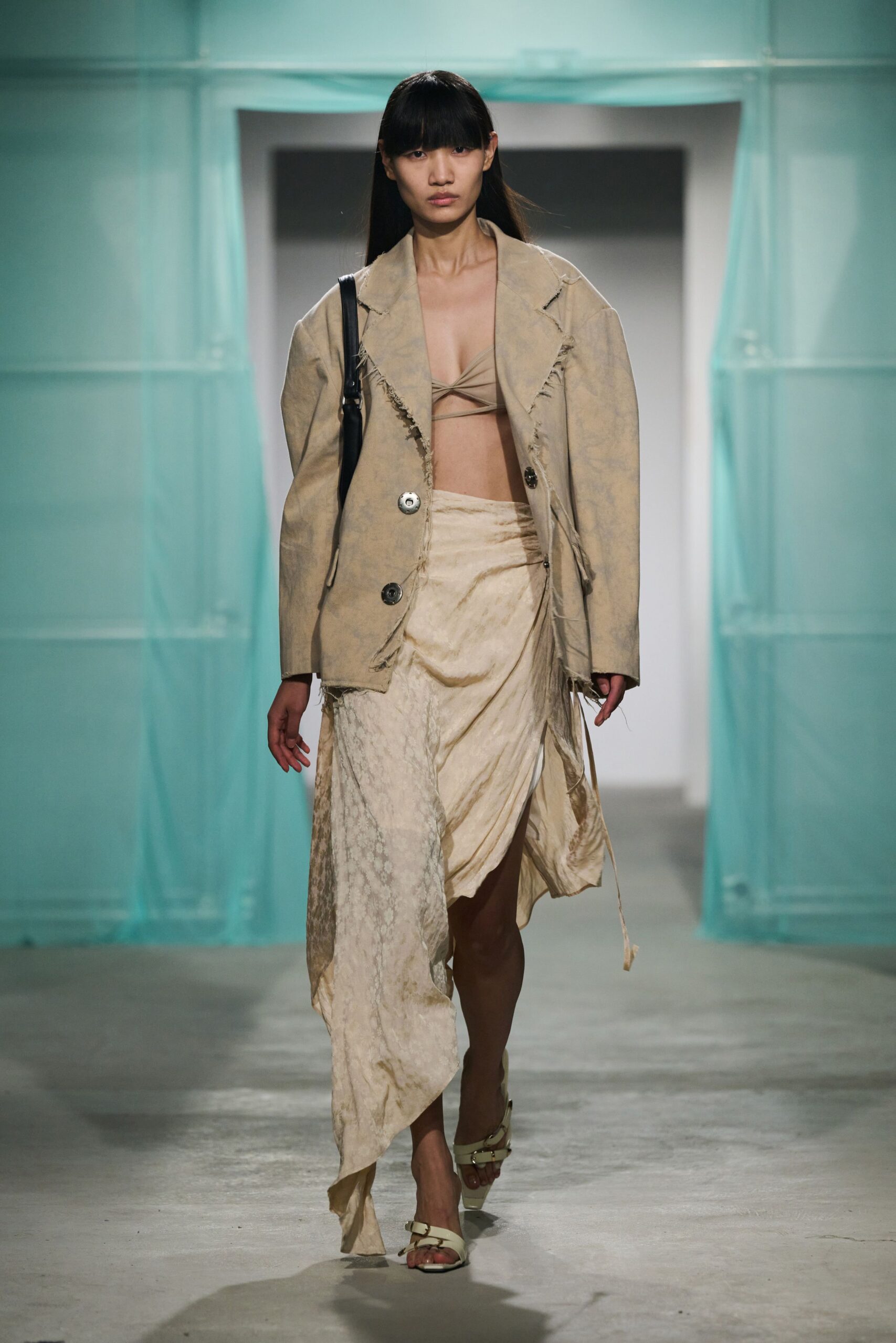 CPlus Series Shanghai S/S 24 Look 115