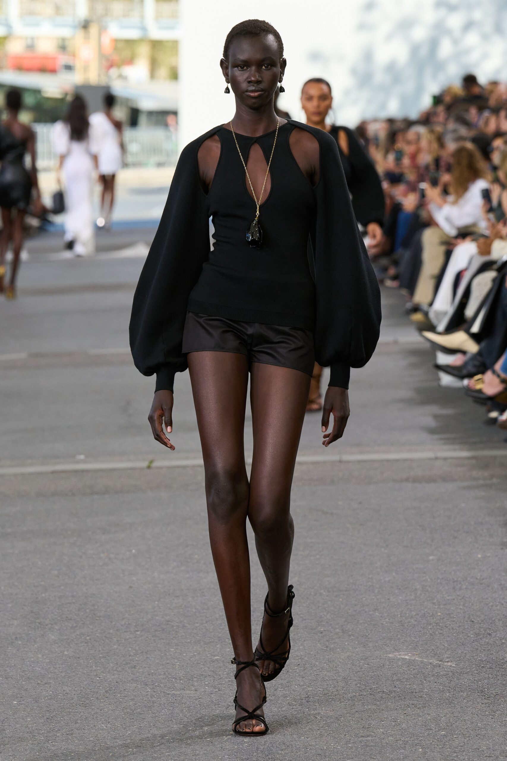 Chloé S/S 24 Look 394