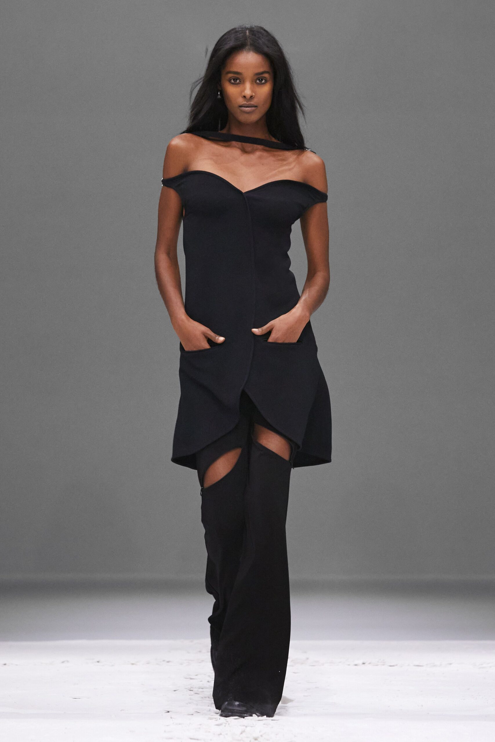 Courrèges S/S 24 Look 111