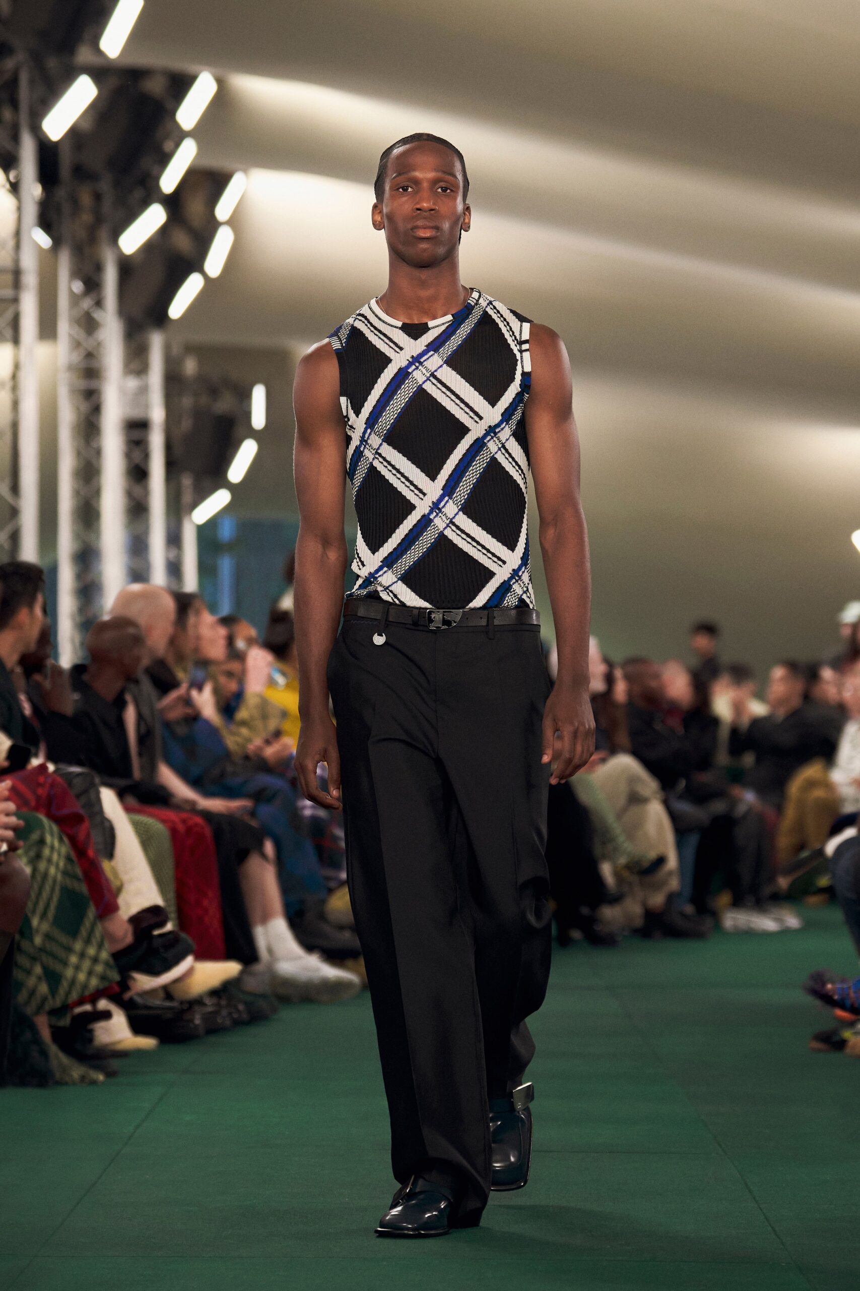 Burberry S/S 24 Look 269