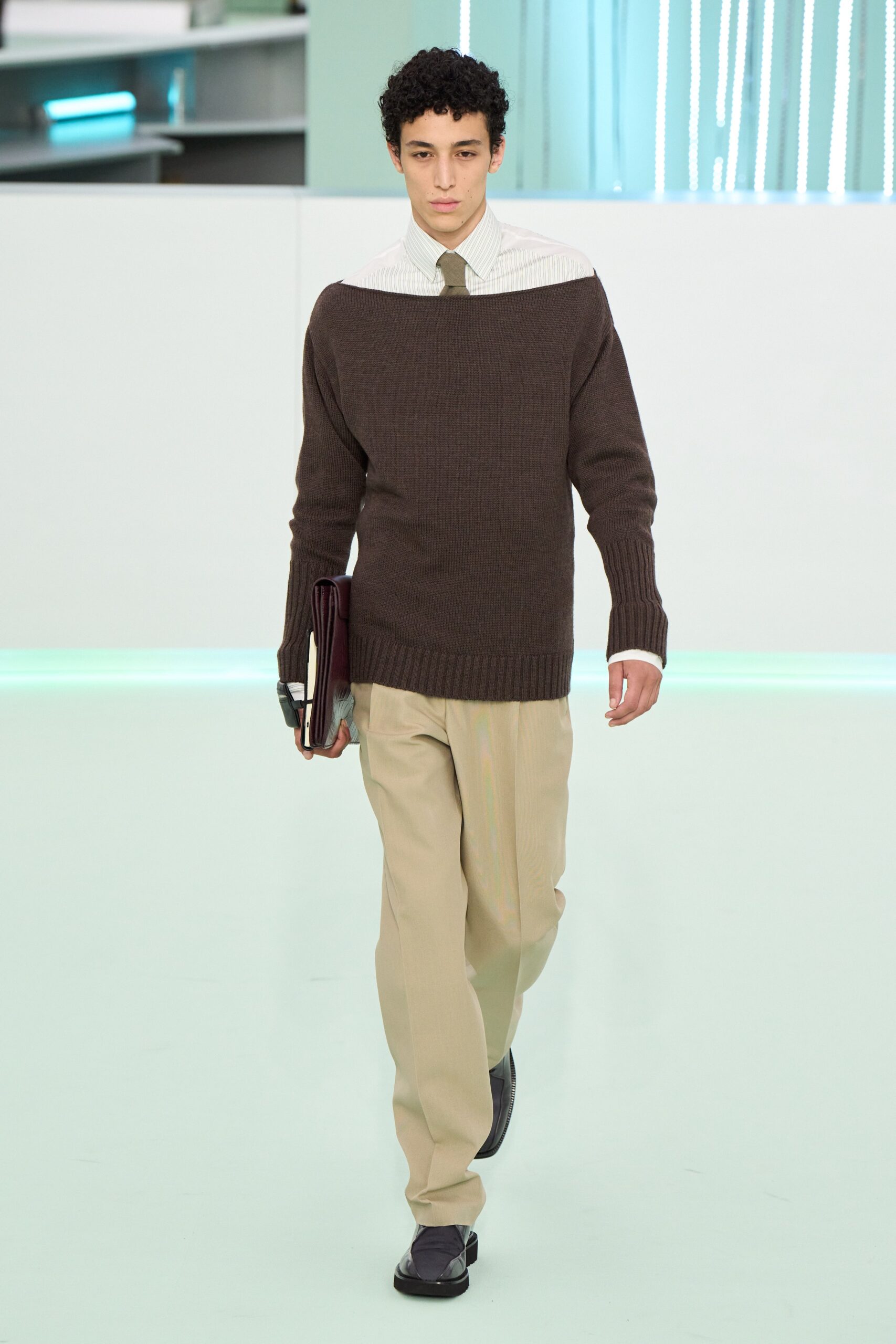 Boss F/W 23 Look 307