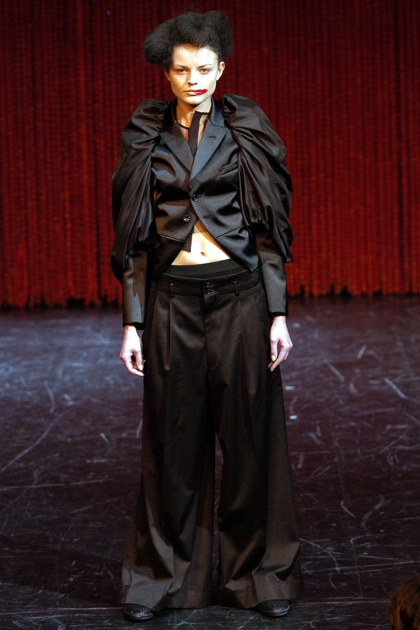 Comme des Garçons F/W 04 Look 21