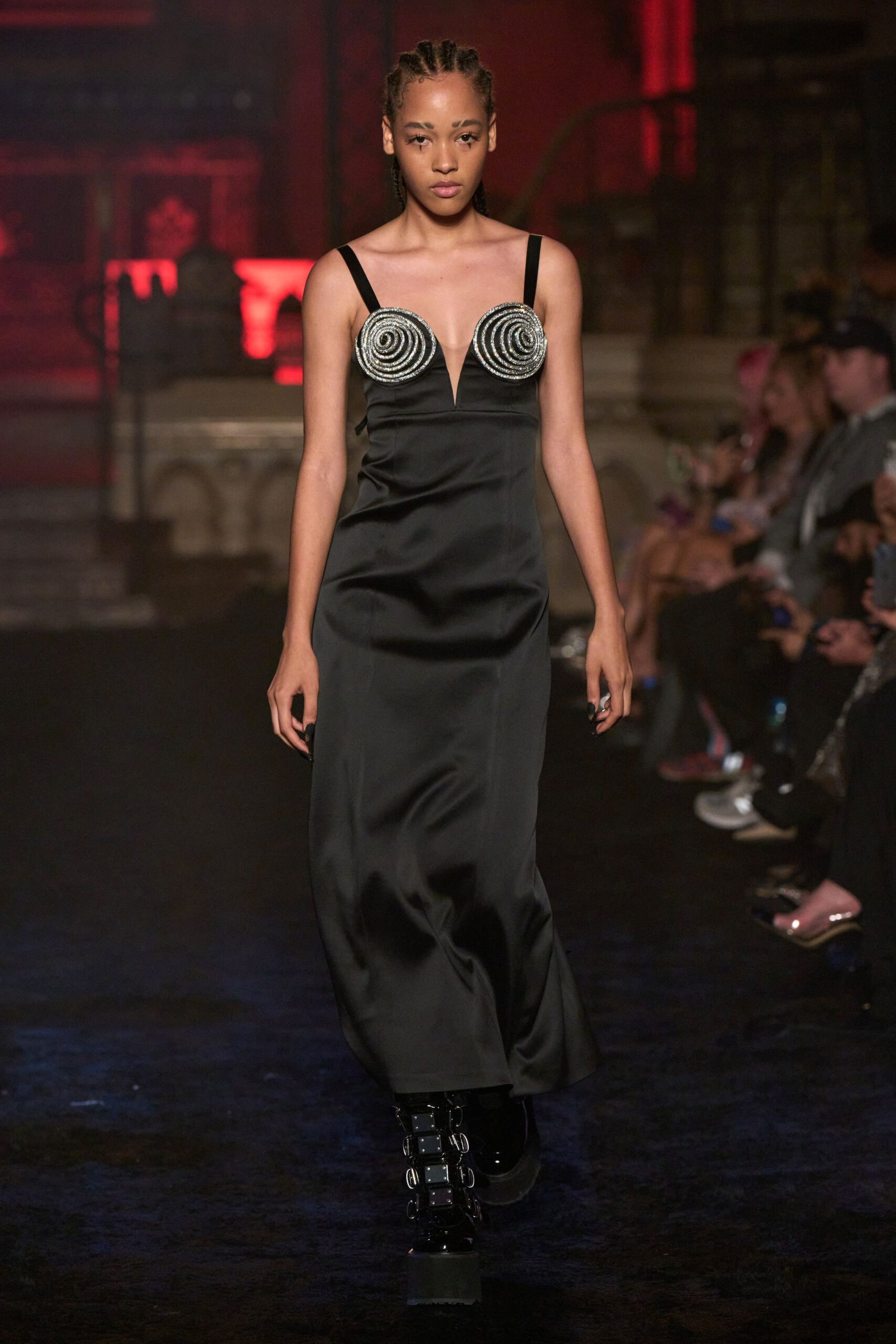 Christian Cowan S/S 24 Look 385