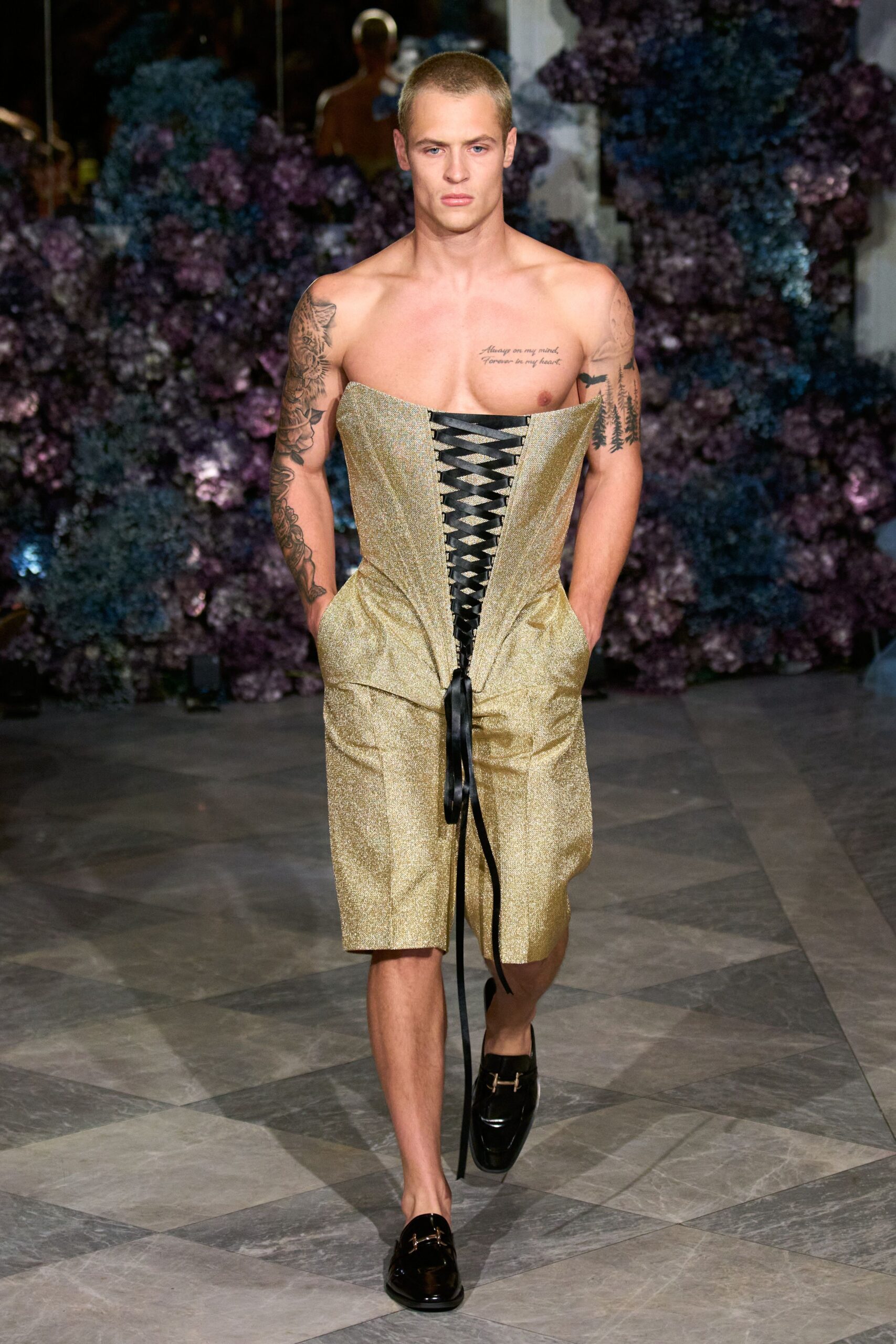 Christian Siriano S/S 24 Look 474