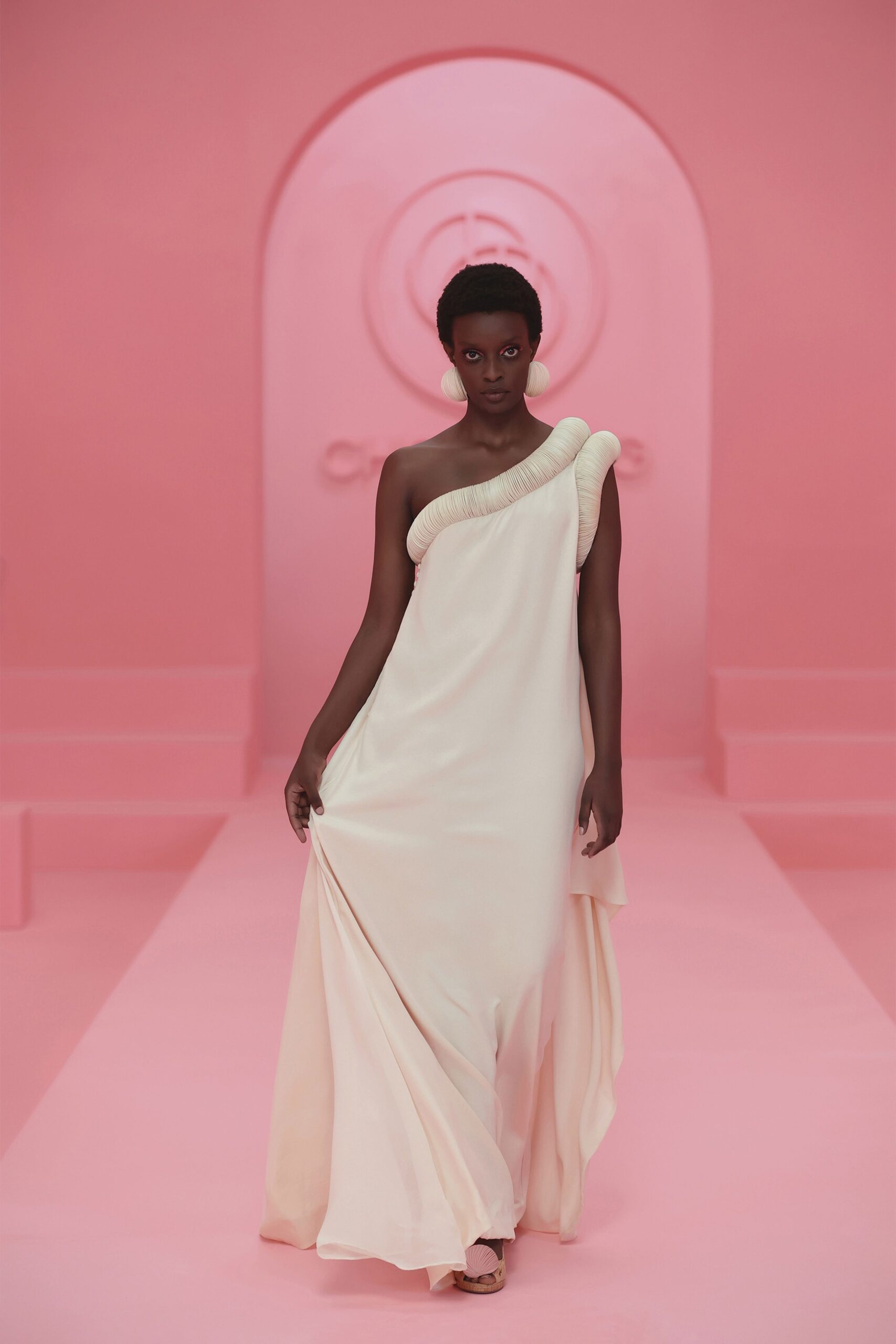 Chocheng S/S 24 Look 393