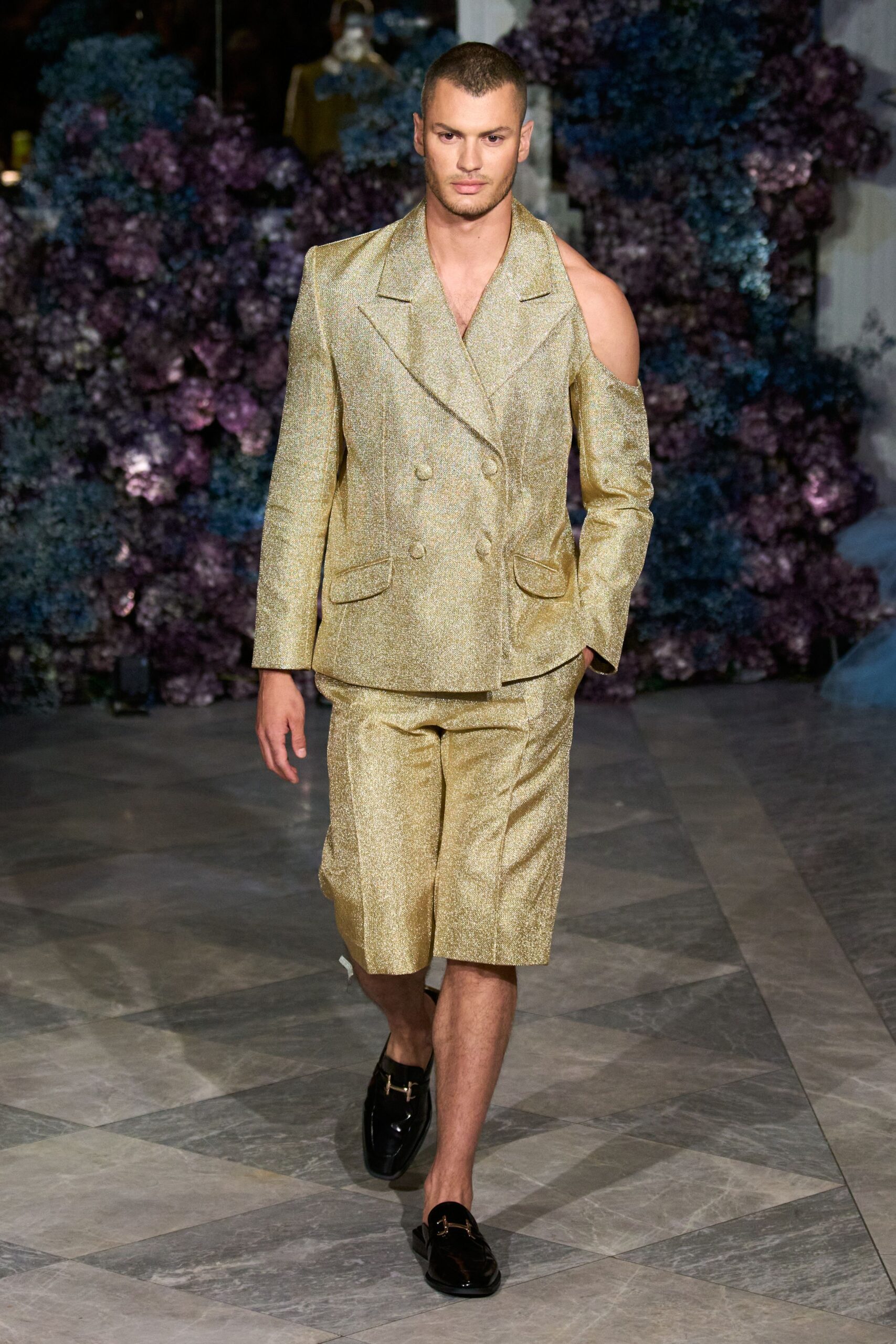 Christian Siriano S/S 24 Look 496
