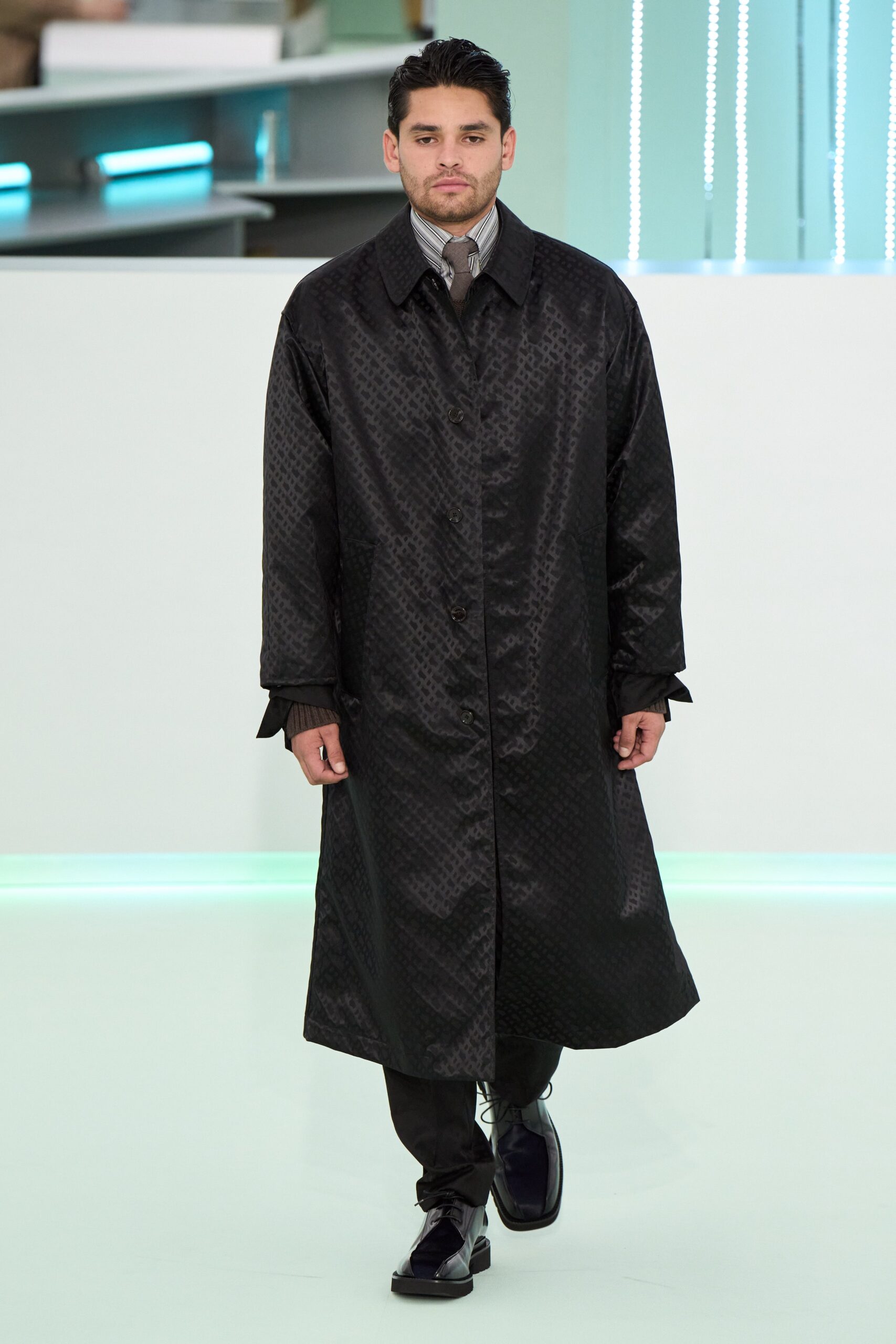 Boss F/W 23 Look 389