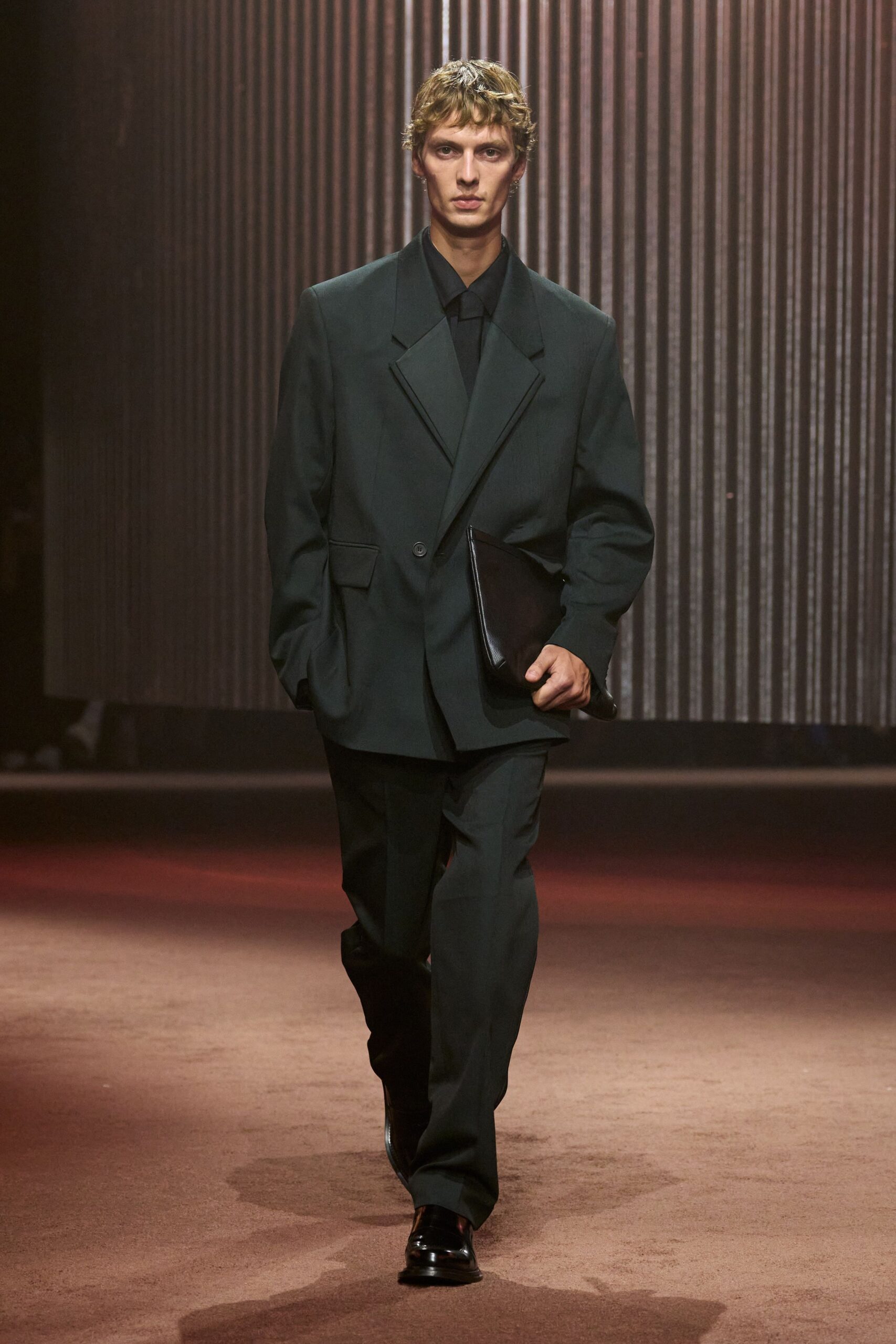Cos F/W 23 Look 417