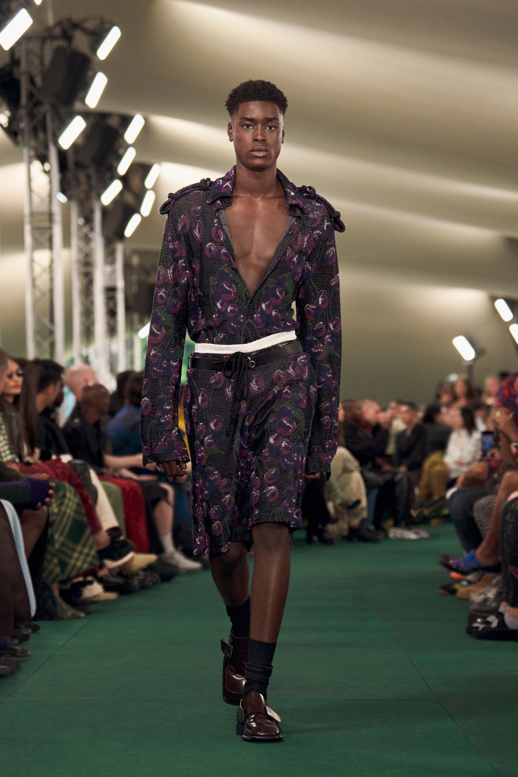 Burberry S/S 24 Look 363
