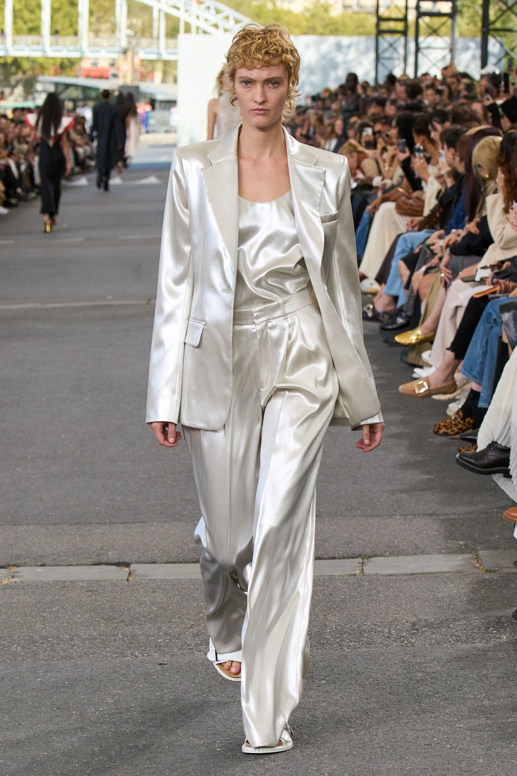 Chloé S/S 24 Look 595