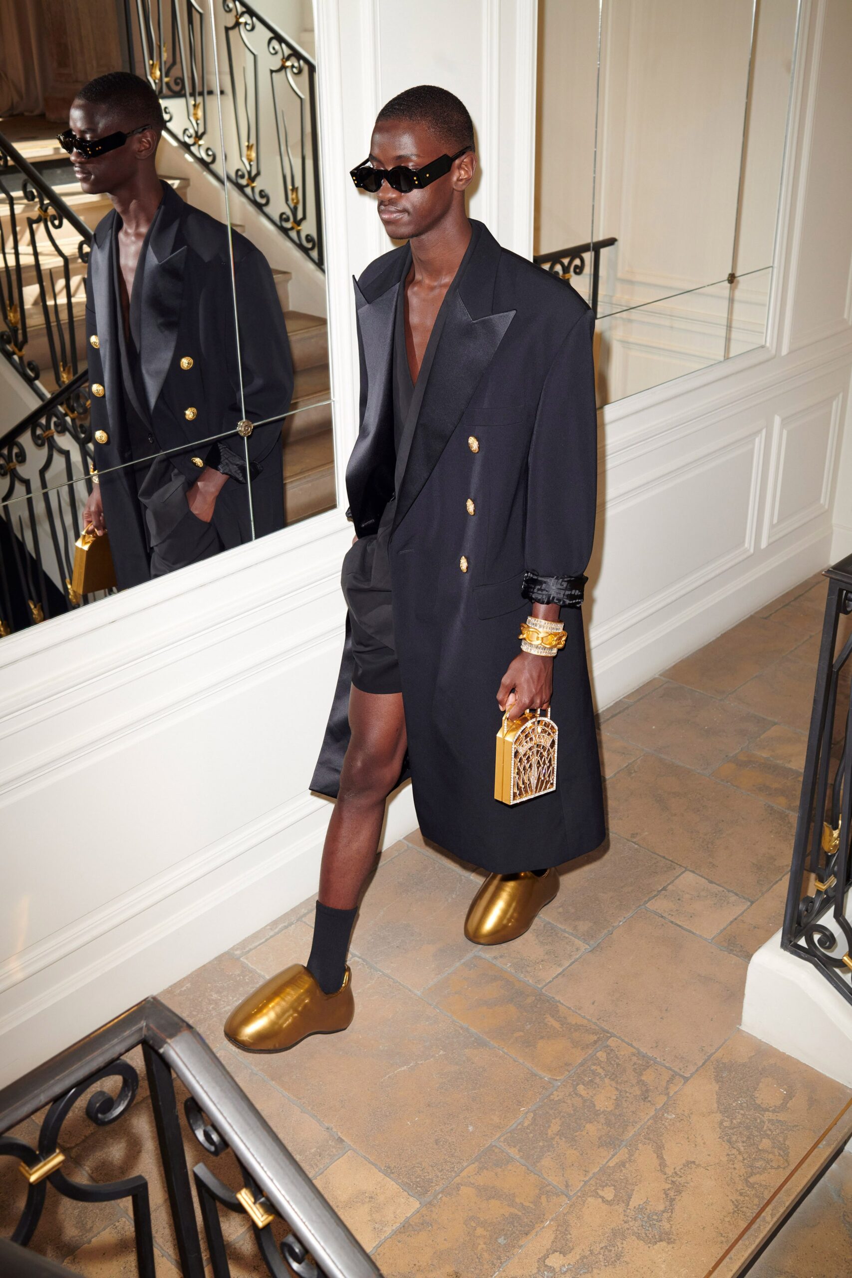 Balmain S/S 24 Menswear Look 363