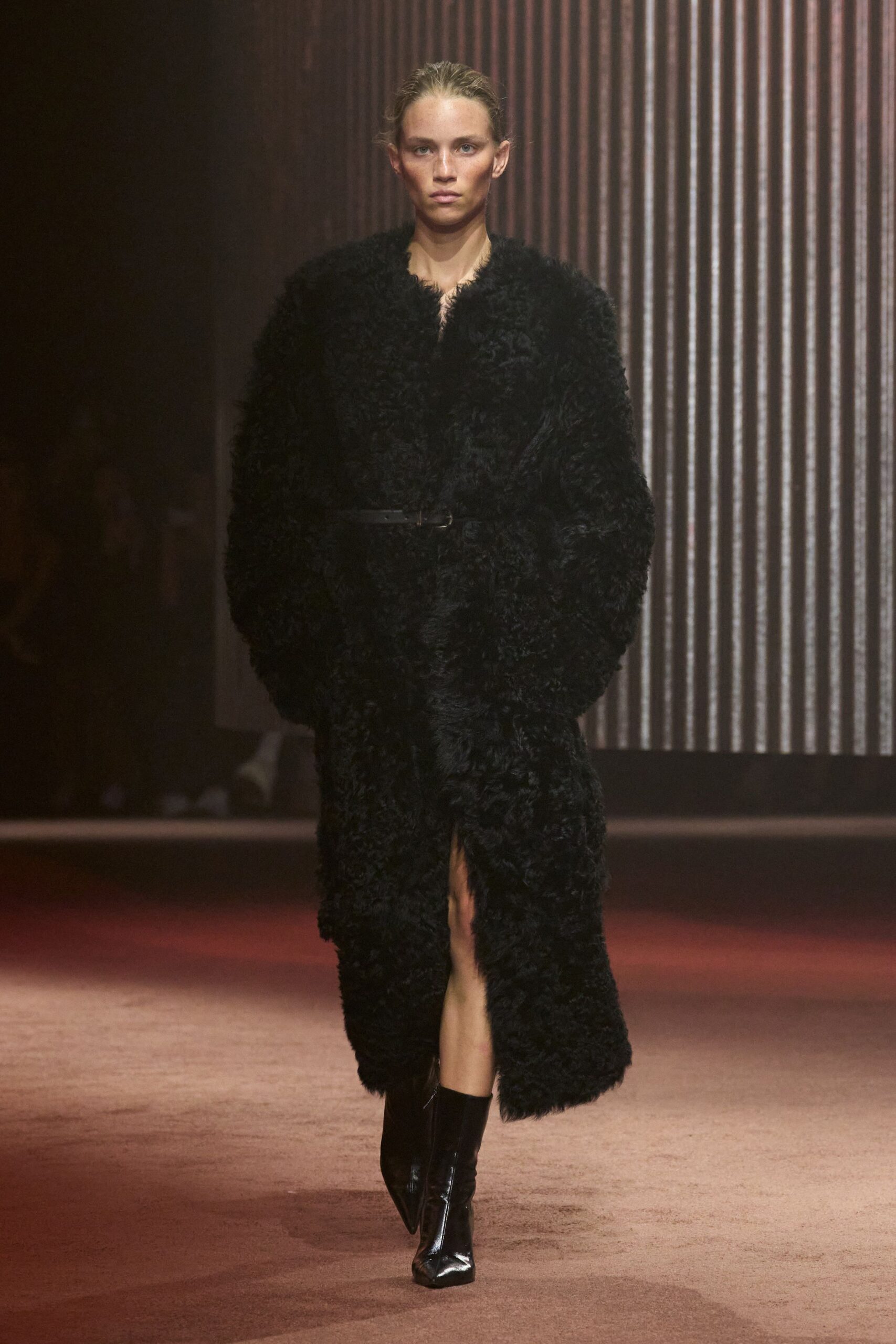 Cos F/W 23 Look 435