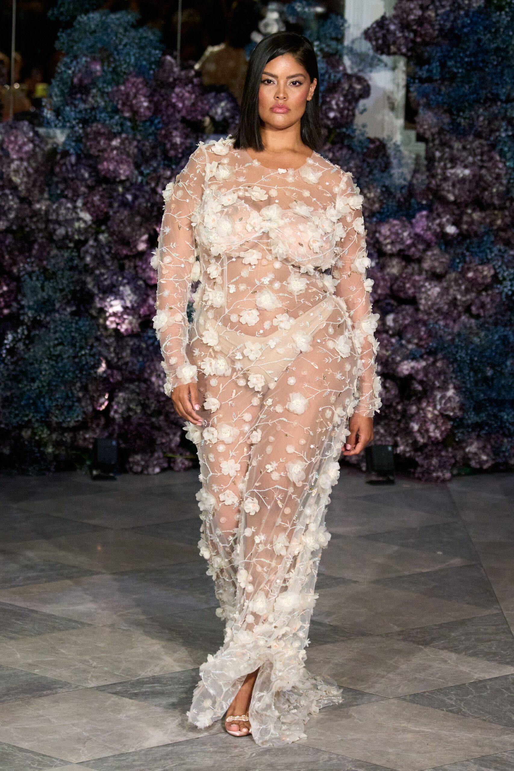 Christian Siriano S/S 24 Look 573