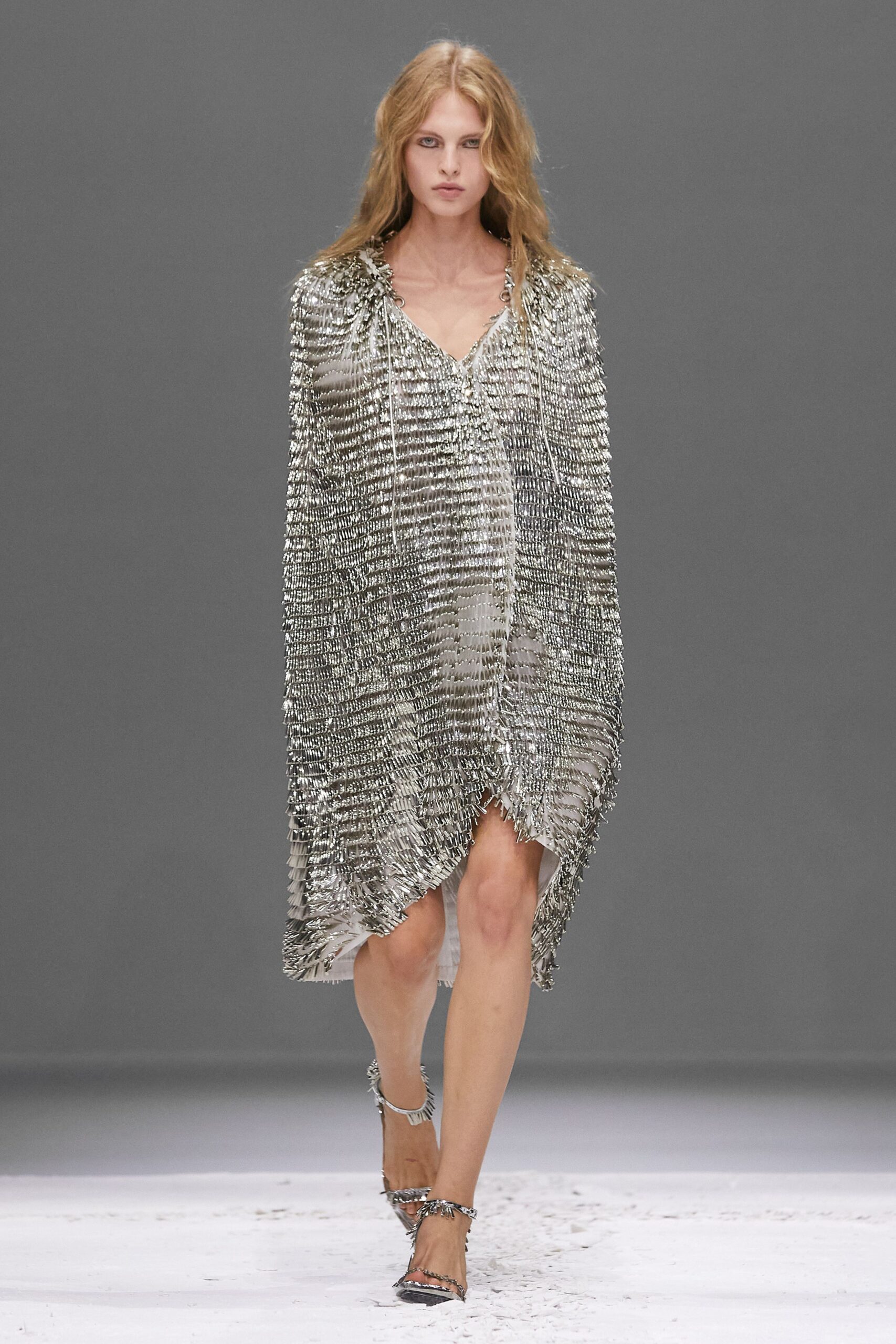 Courrèges S/S 24 Look 186