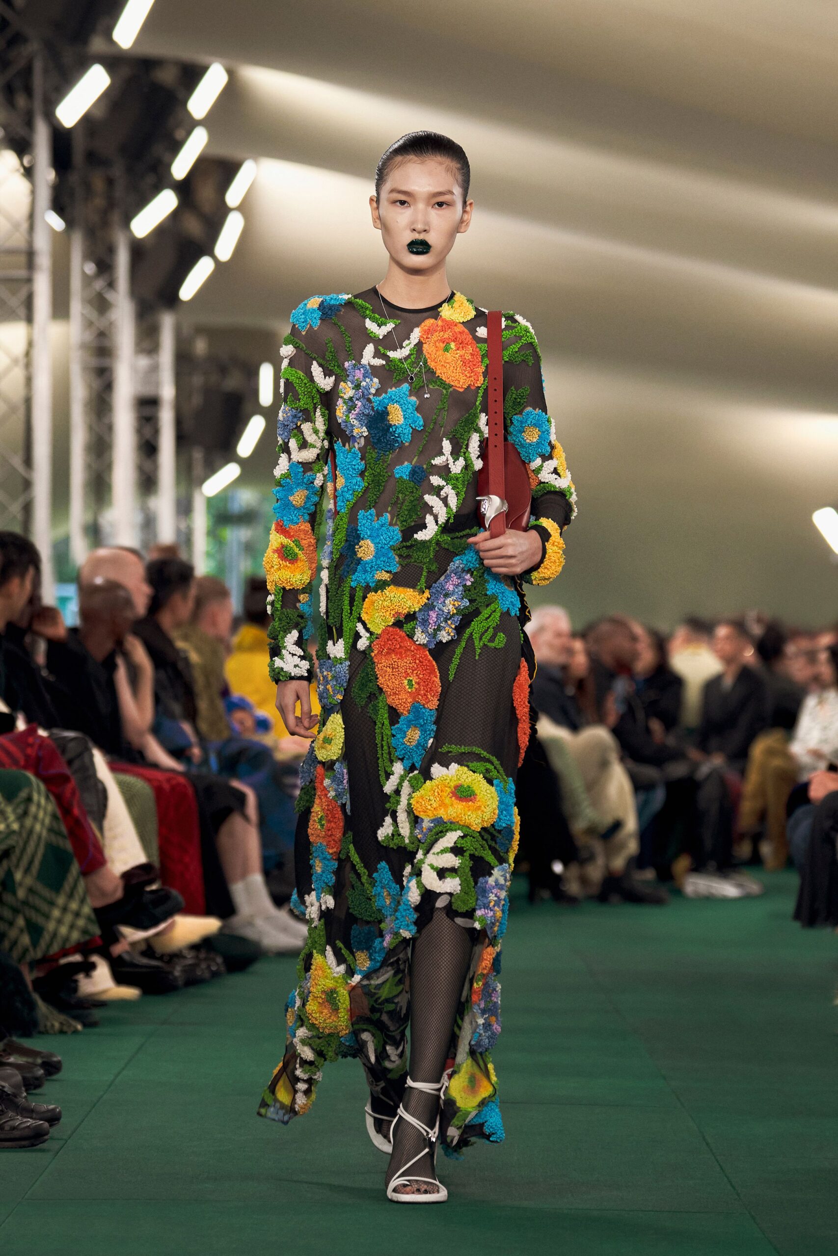 Burberry S/S 24 Look 458