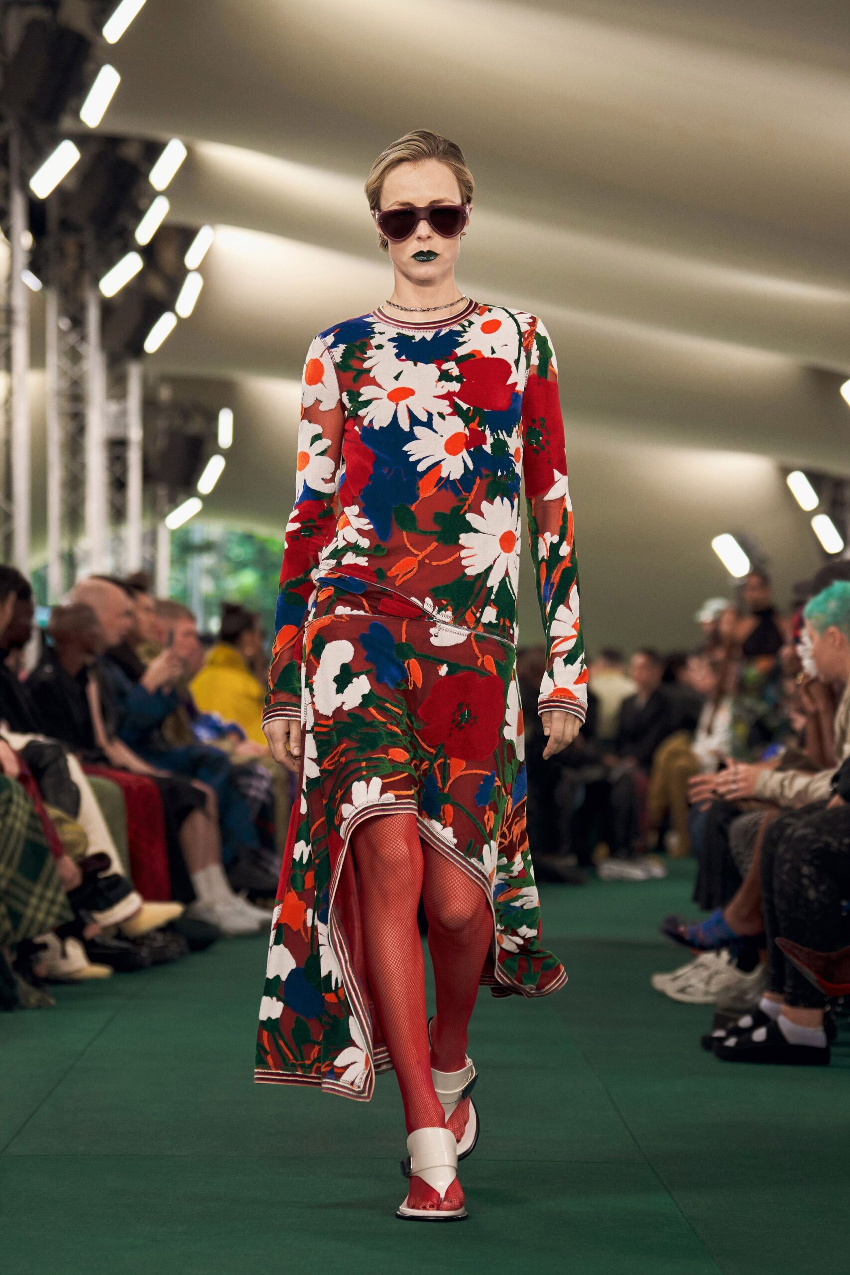 Burberry S/S 24 Look 487