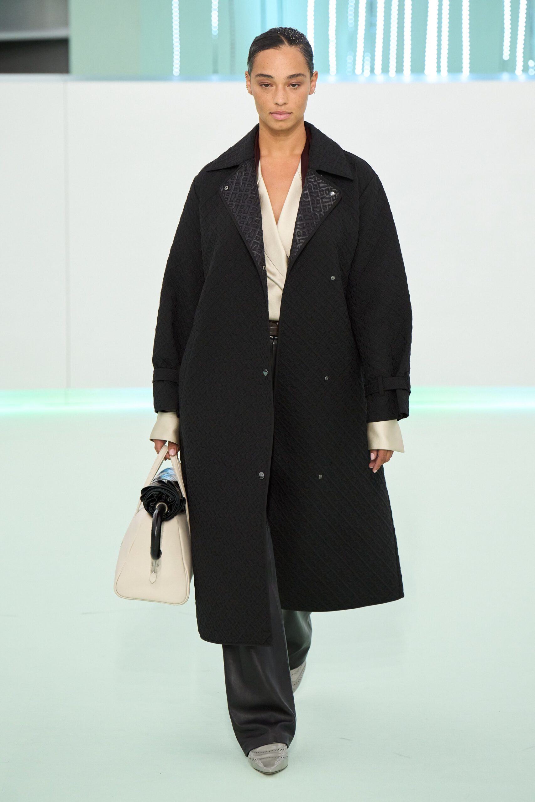Boss F/W 23 Look 609