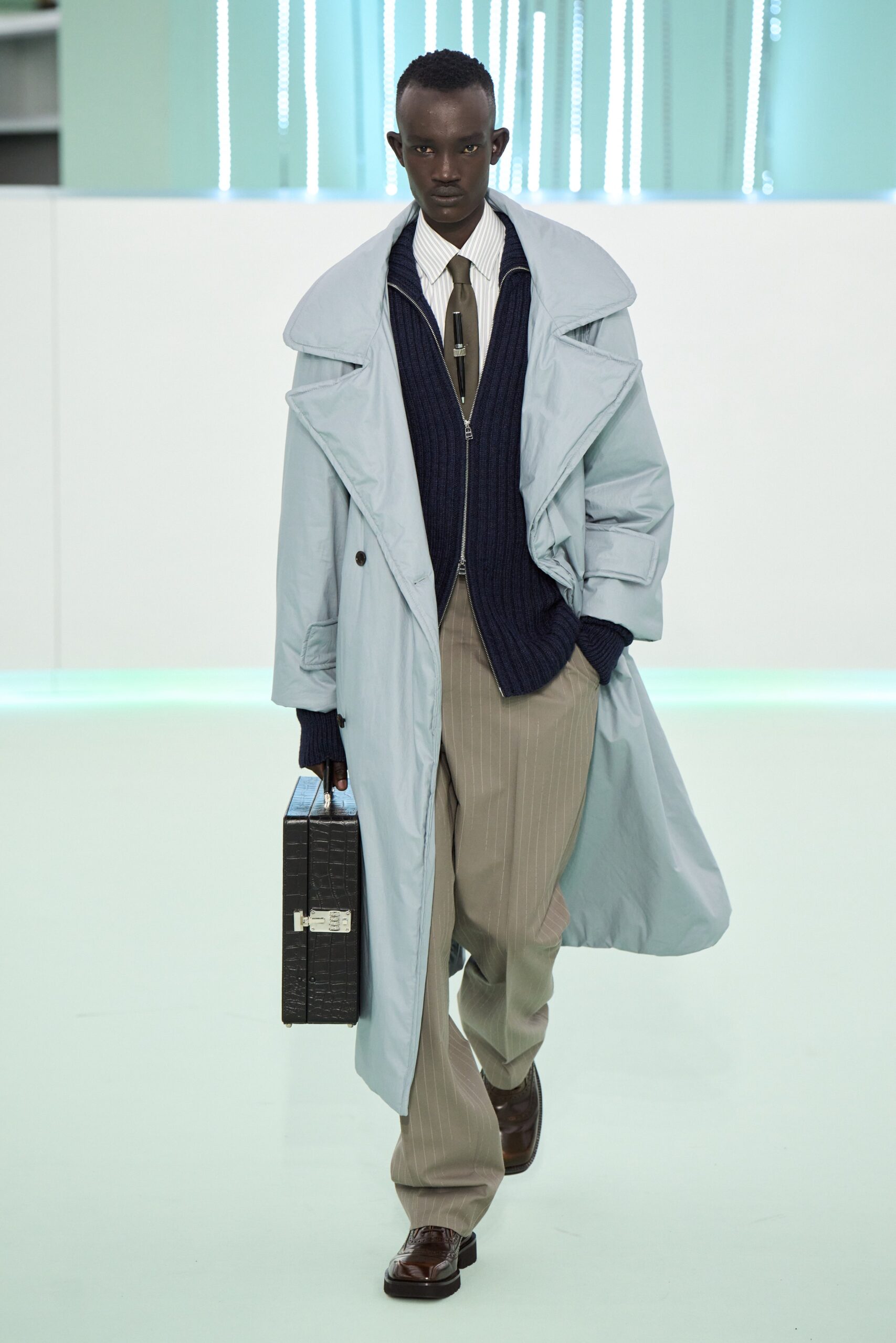 Boss F/W 23 Look 674