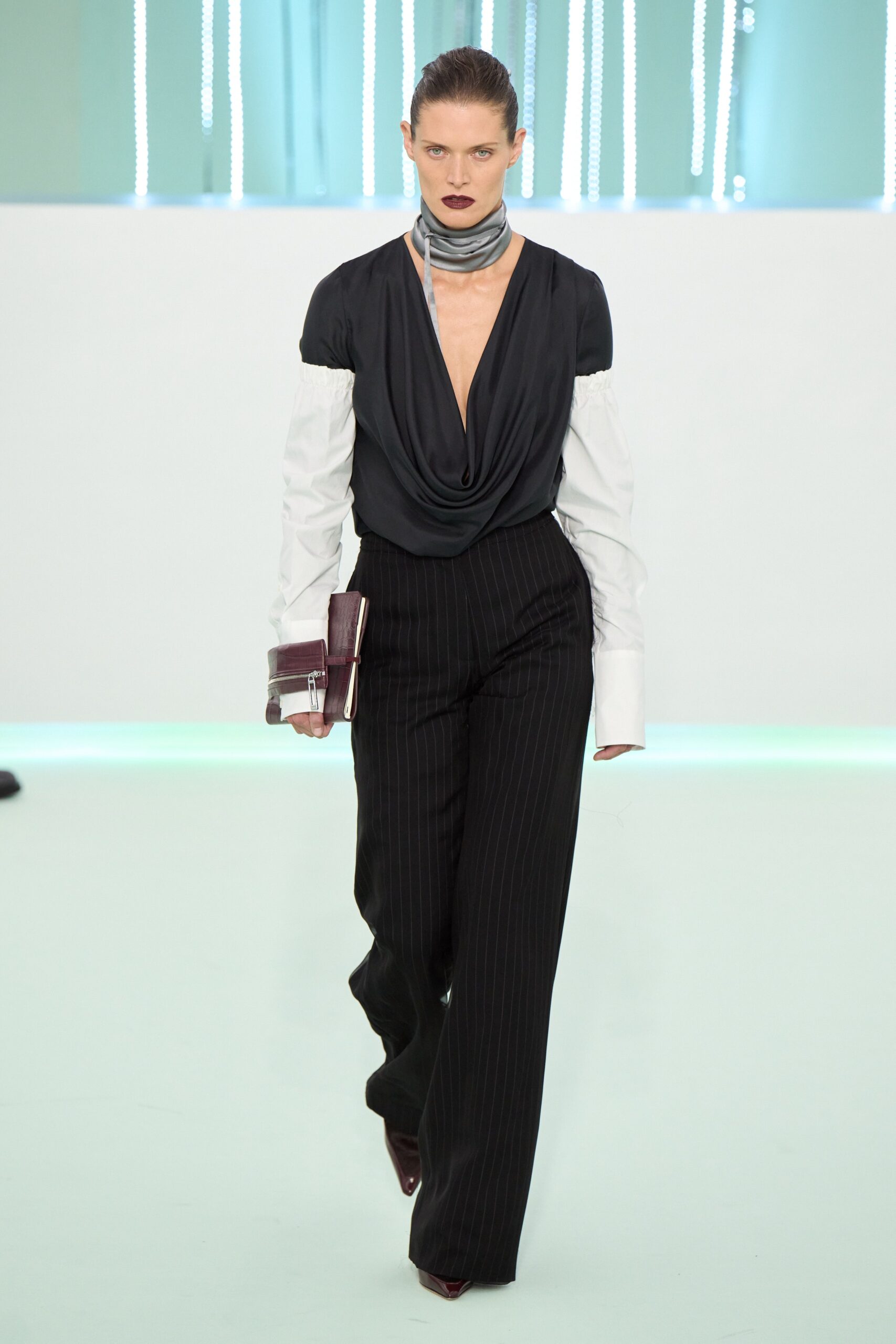Boss F/W 23 Look 692