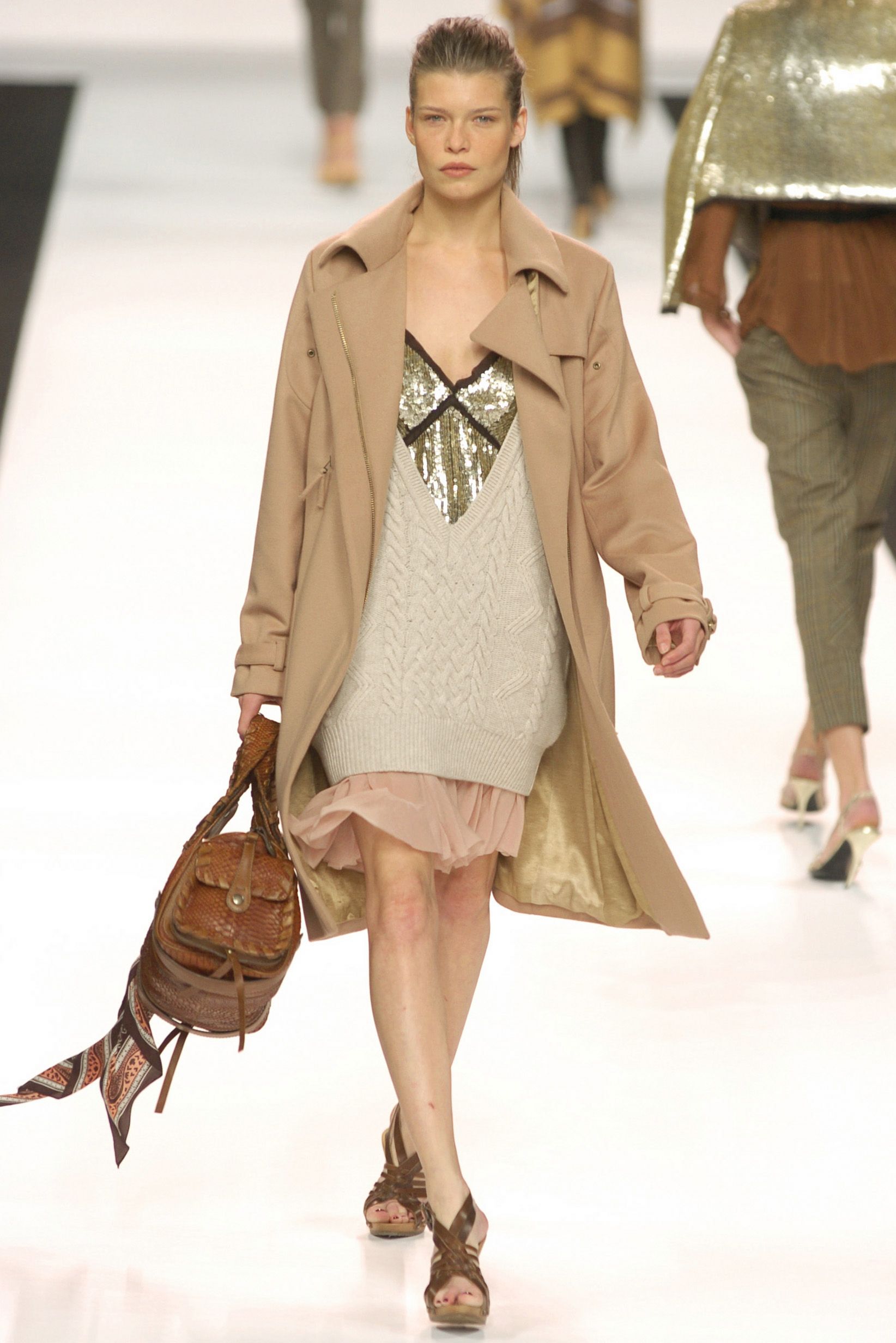 Chloé F/W 04 Look 92