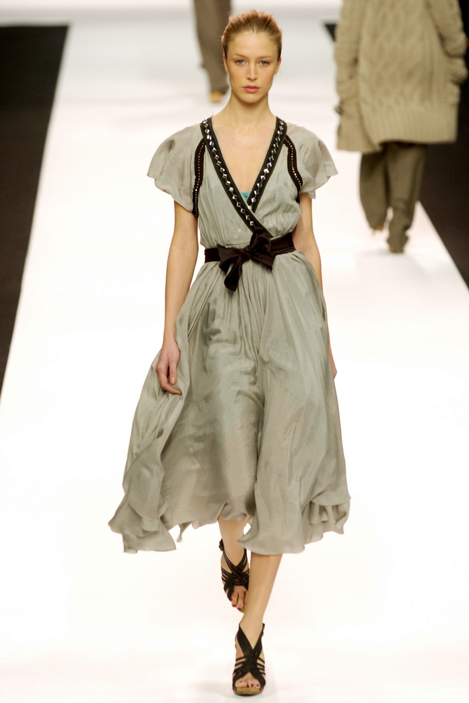 Chloé F/W 04 Look 119