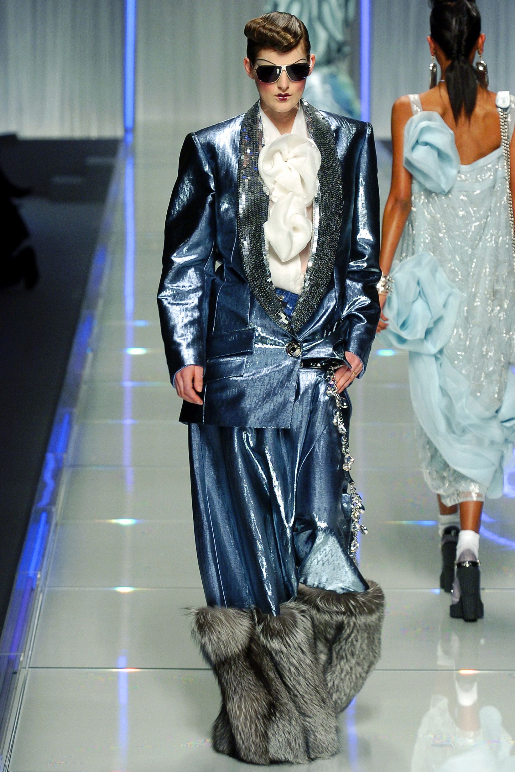Christian Dior F/W 04 Look 89